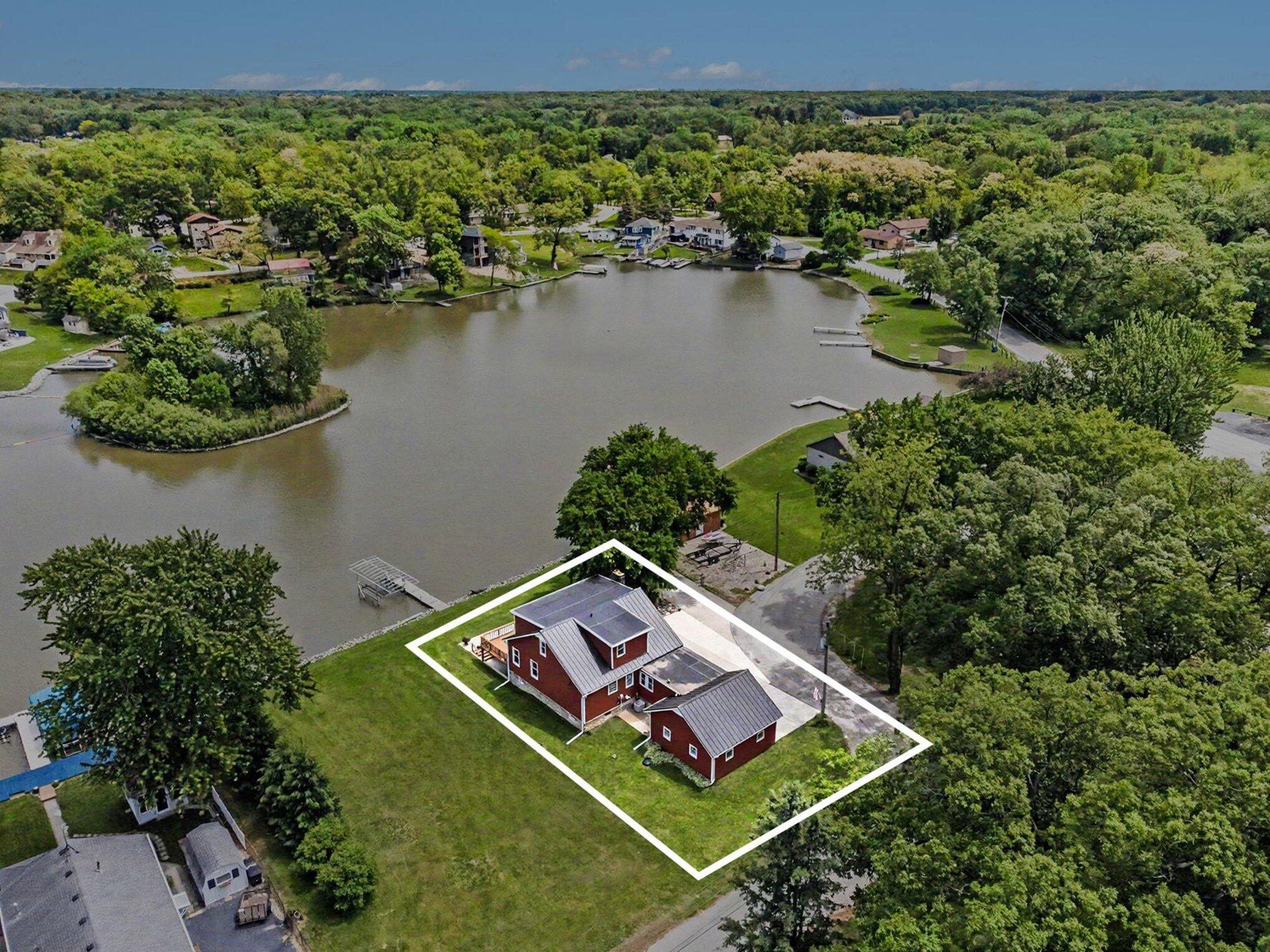515 Lakeview Court, Lowell, IN 46356; Image #7