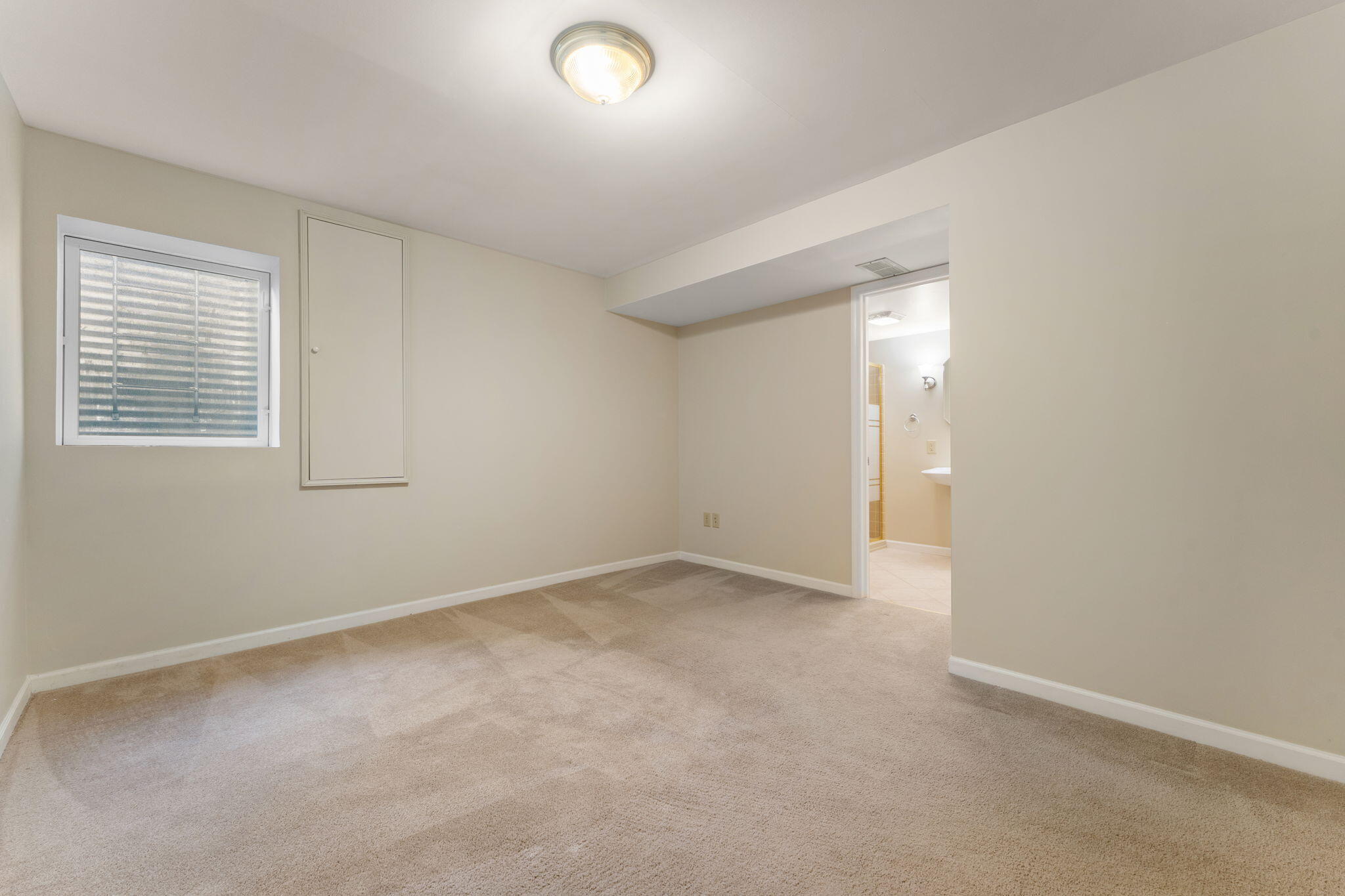 84 N 500 W, Valparaiso, IN 46385; Image #20