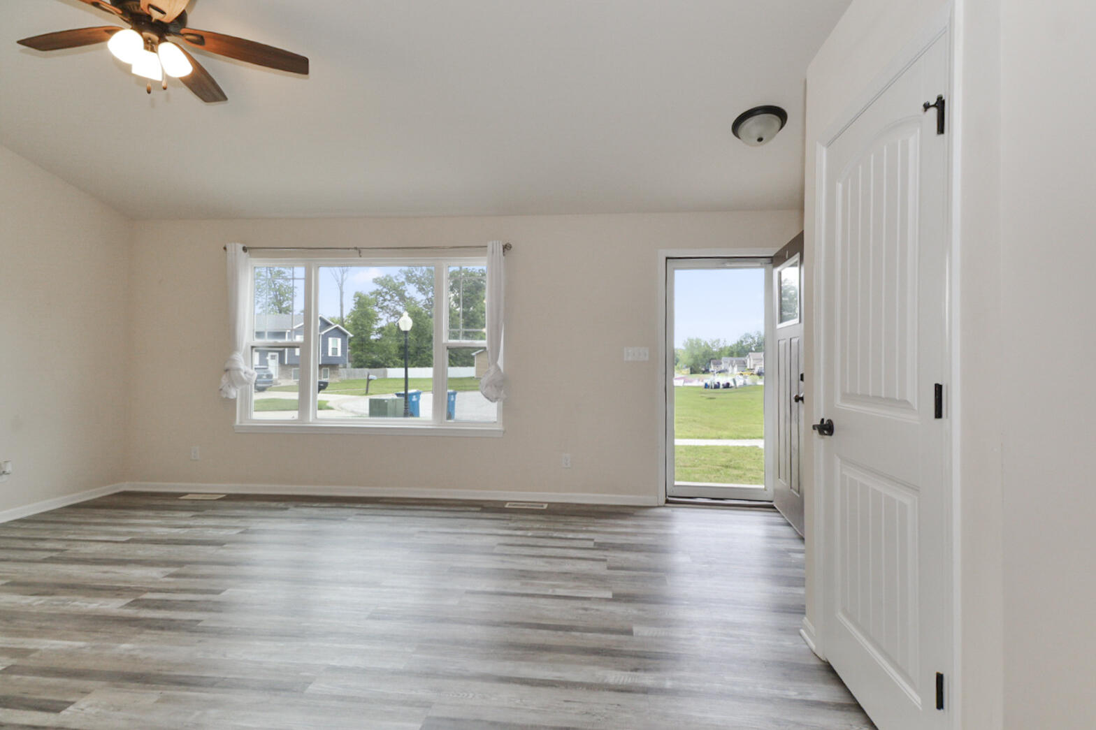 699 Cross Meadows Drive, Valparaiso, IN 46385; Image #9