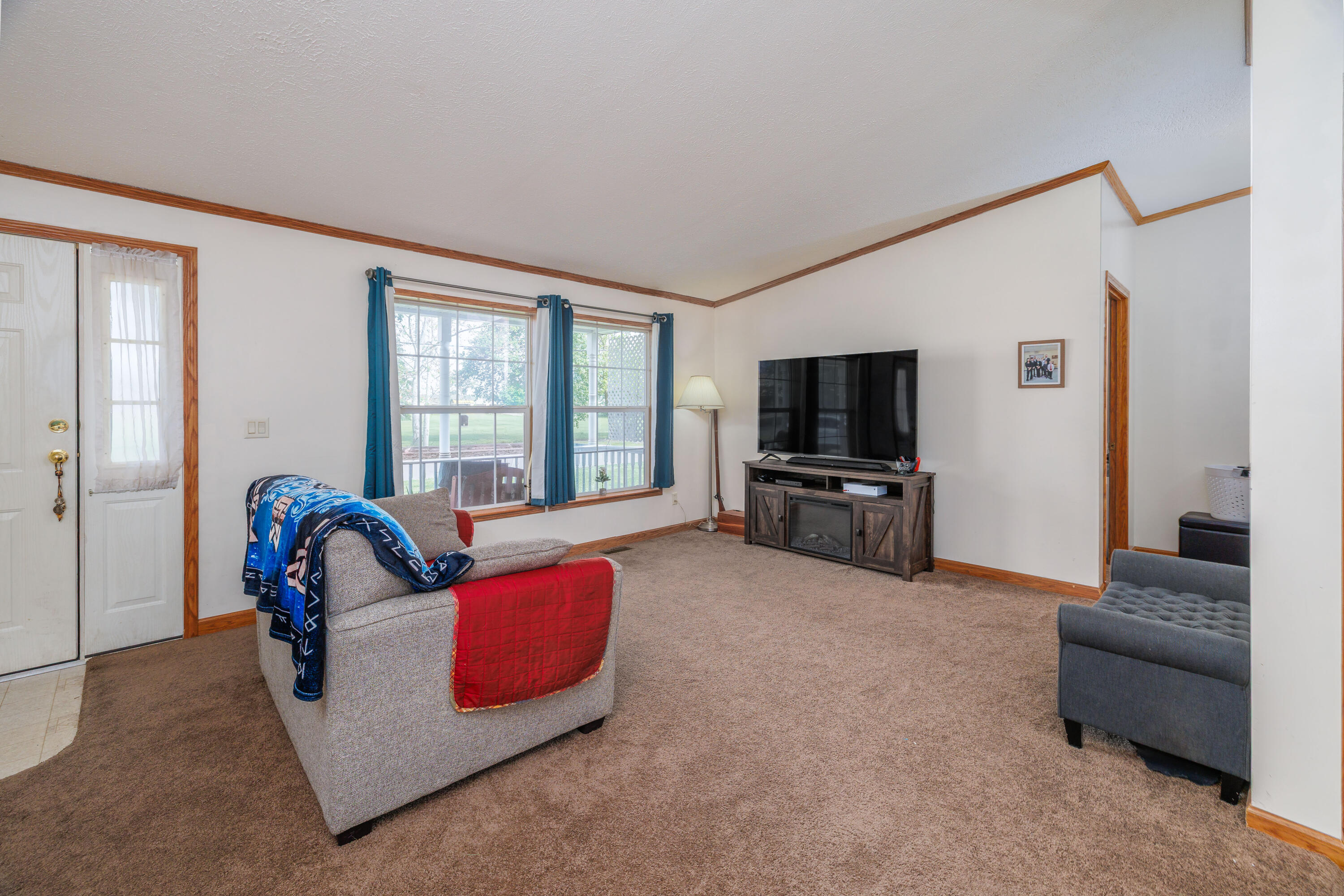 210 N 6th Street, Kentland, IN 47951; Image #16