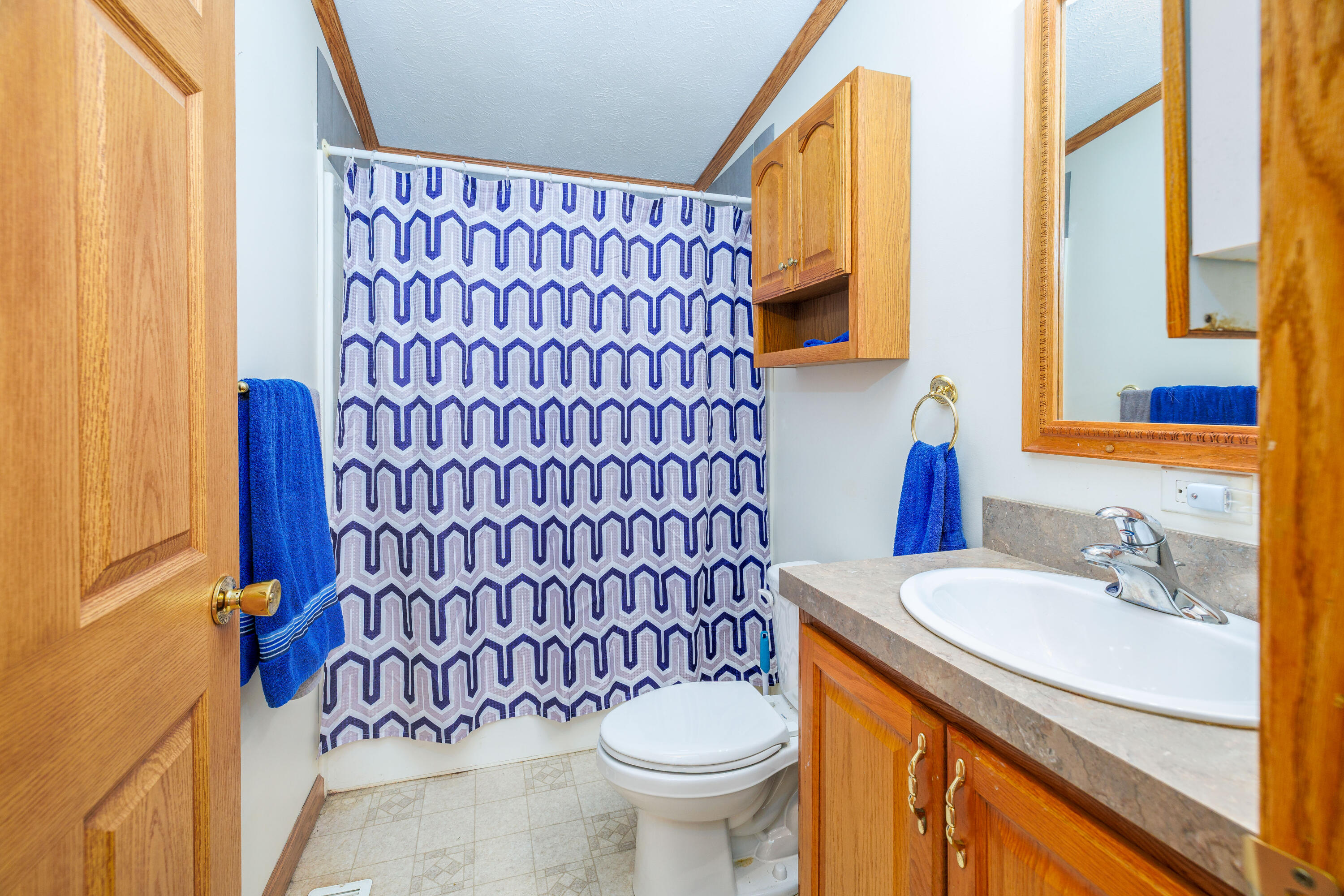 210 N 6th Street, Kentland, IN 47951; Image #28