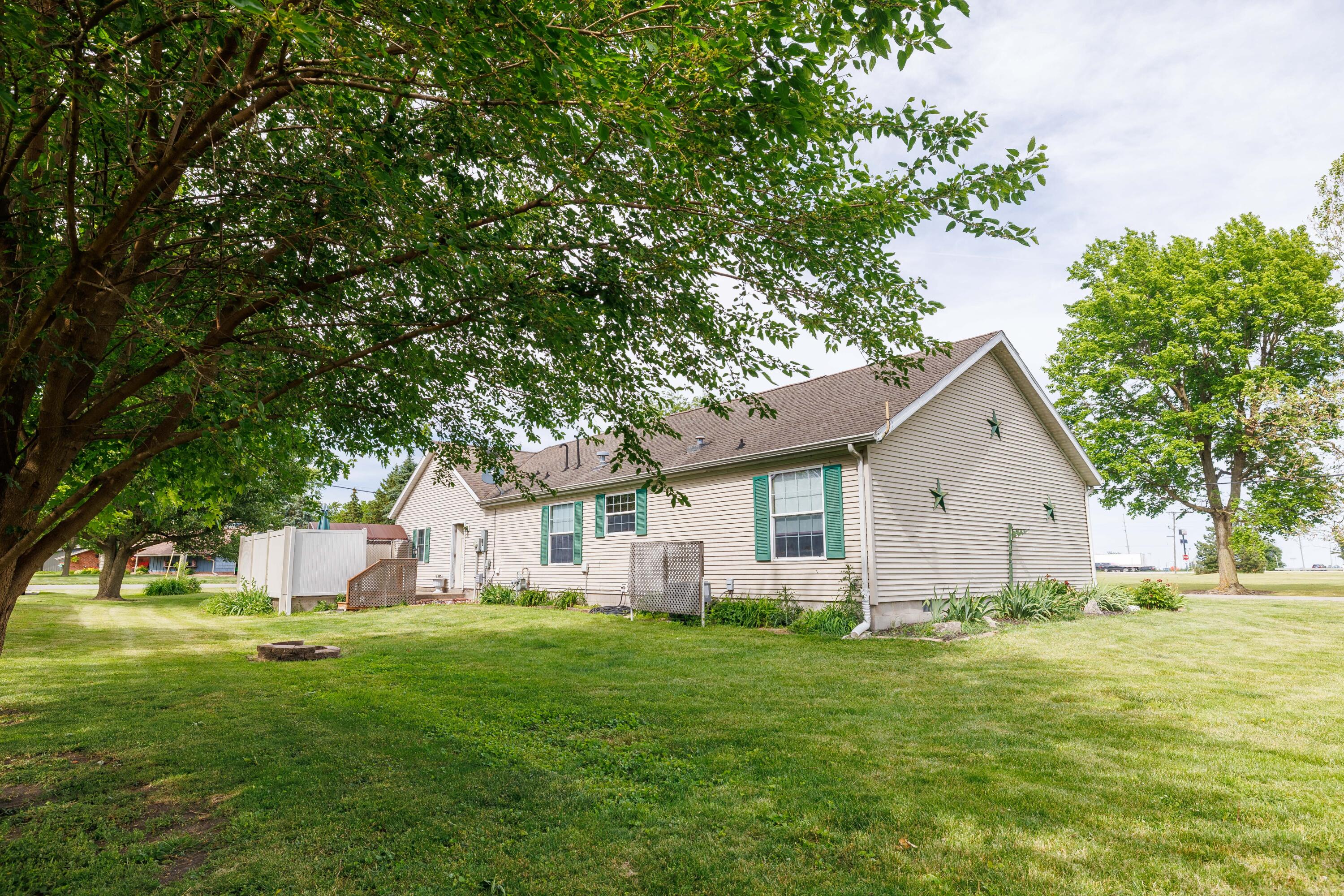 210 N 6th Street, Kentland, IN 47951; Image #5