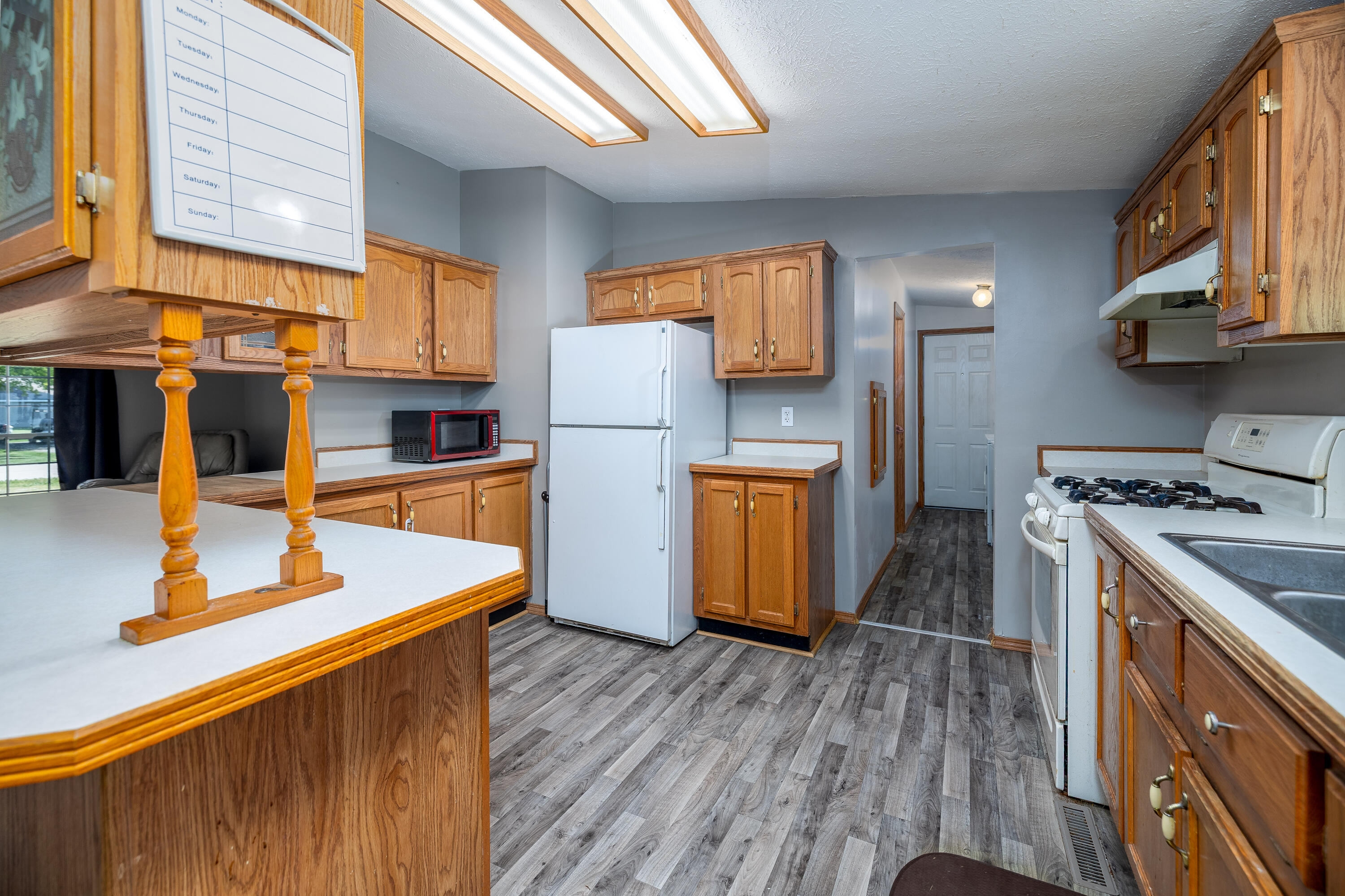 605 E Washington Street, Morocco, IN 47963; Image #16