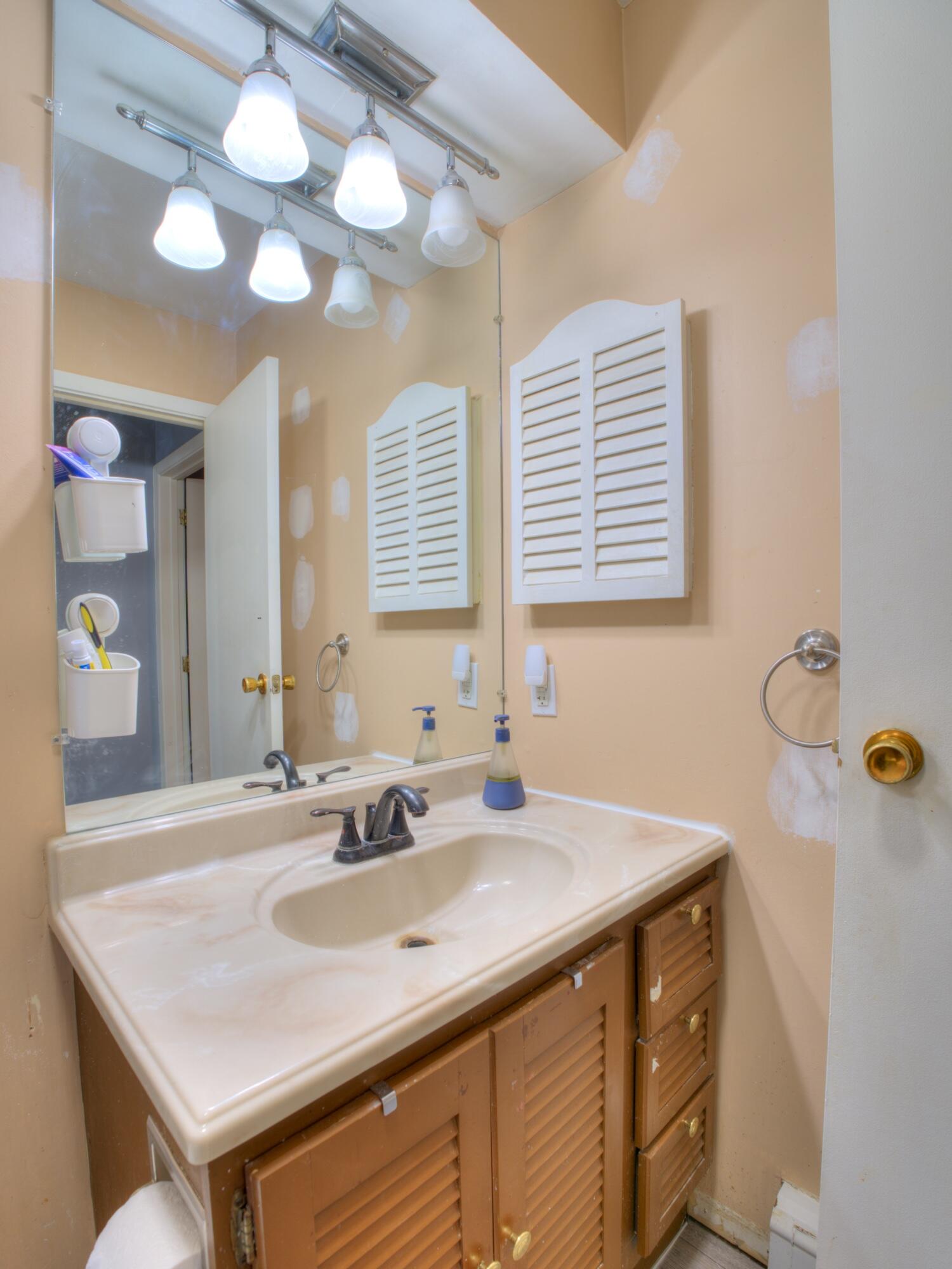 1511 Birch Drive, Elkhart, IN 46514; Image #27