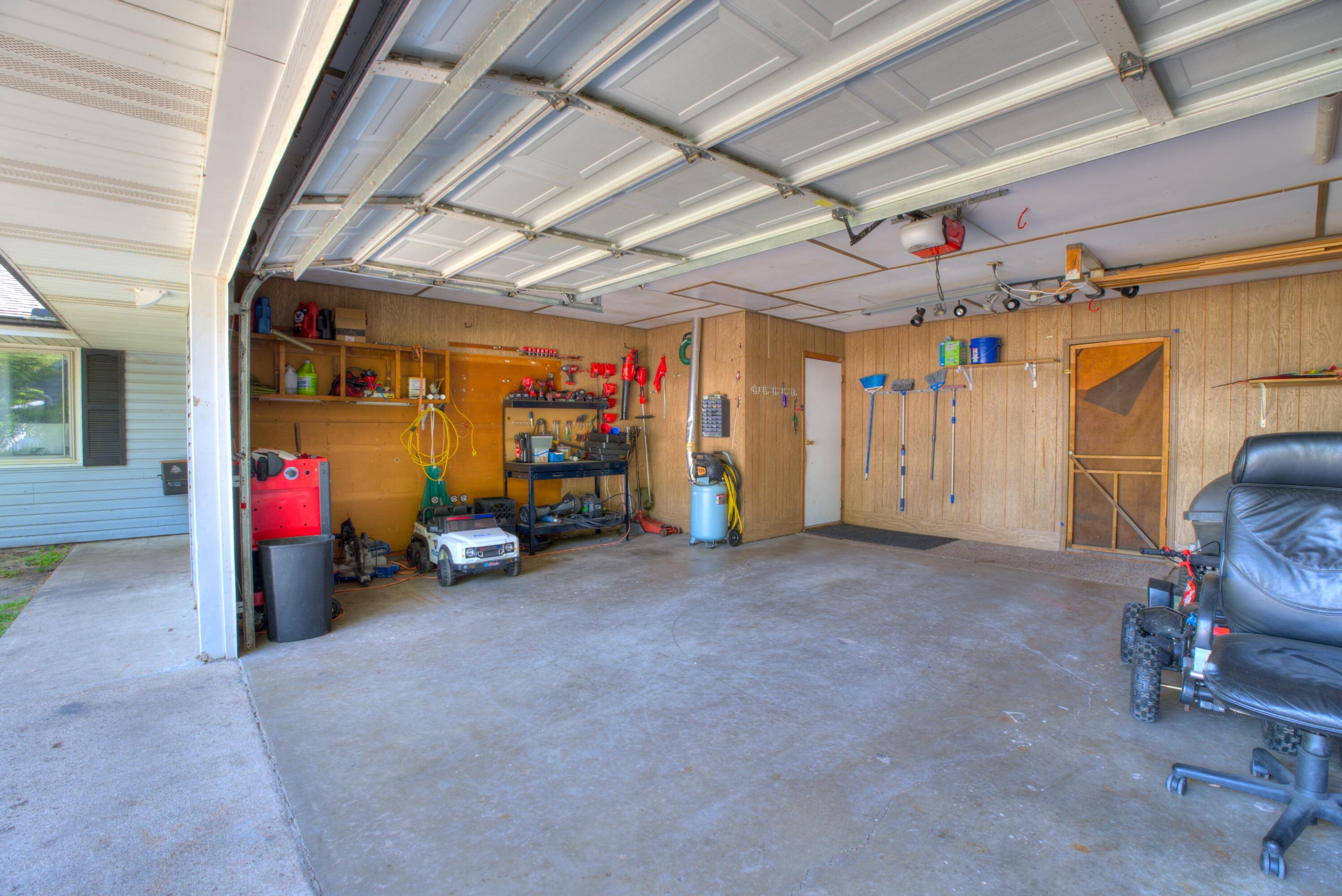 1511 Birch Drive, Elkhart, IN 46514; Image #37