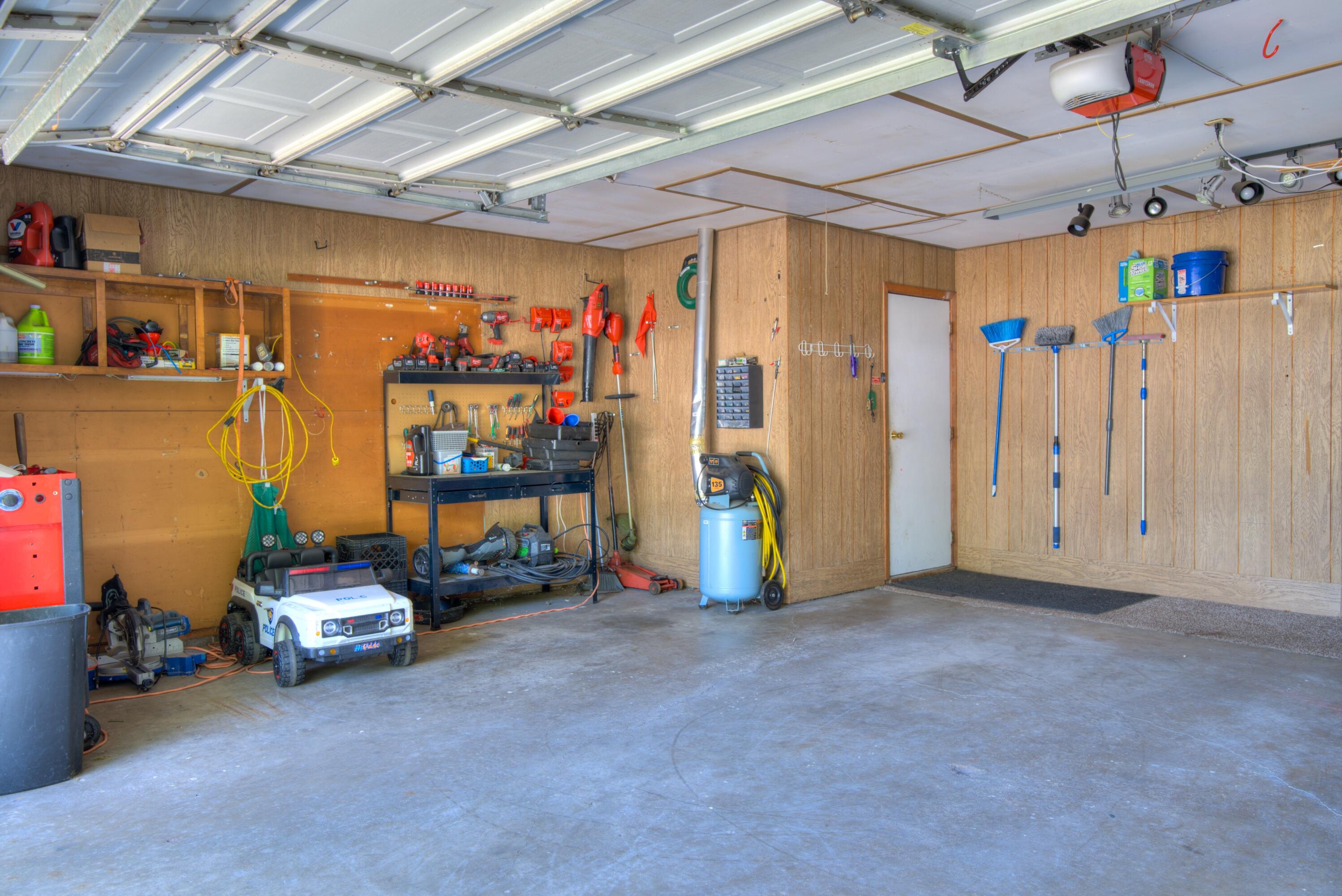 1511 Birch Drive, Elkhart, IN 46514; Image #38