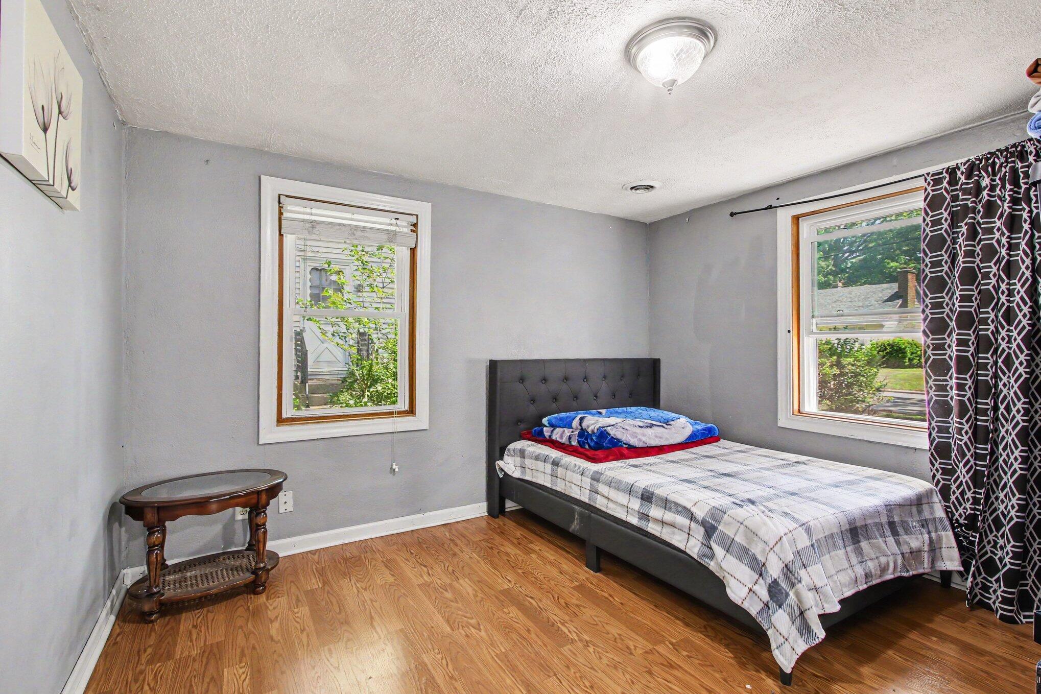2933 Cleveland Avenue, Michigan City, IN 46360; Image #8