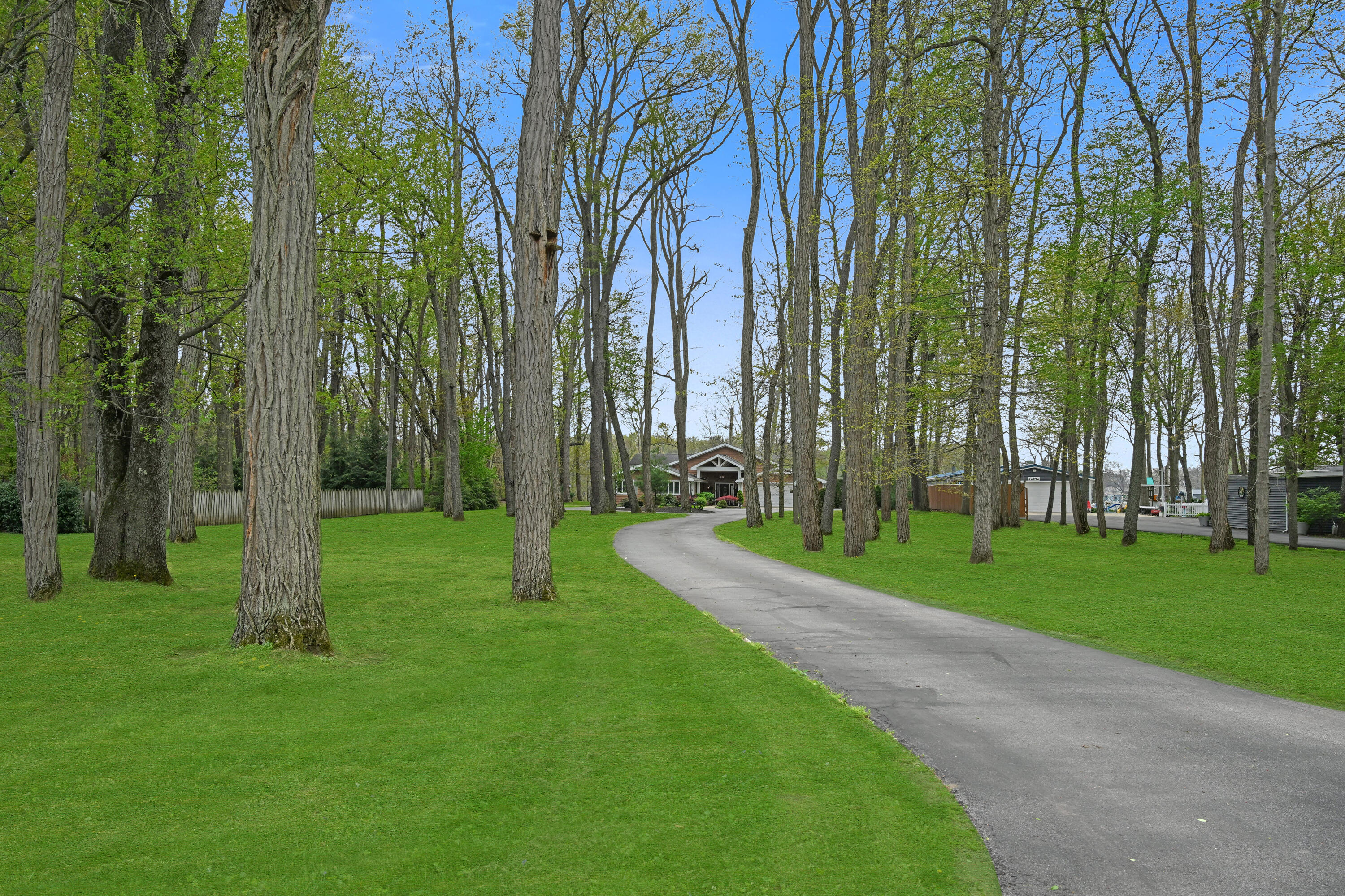 22618 Lake Shore Drive, Elkhart, IN 46514; Image #28