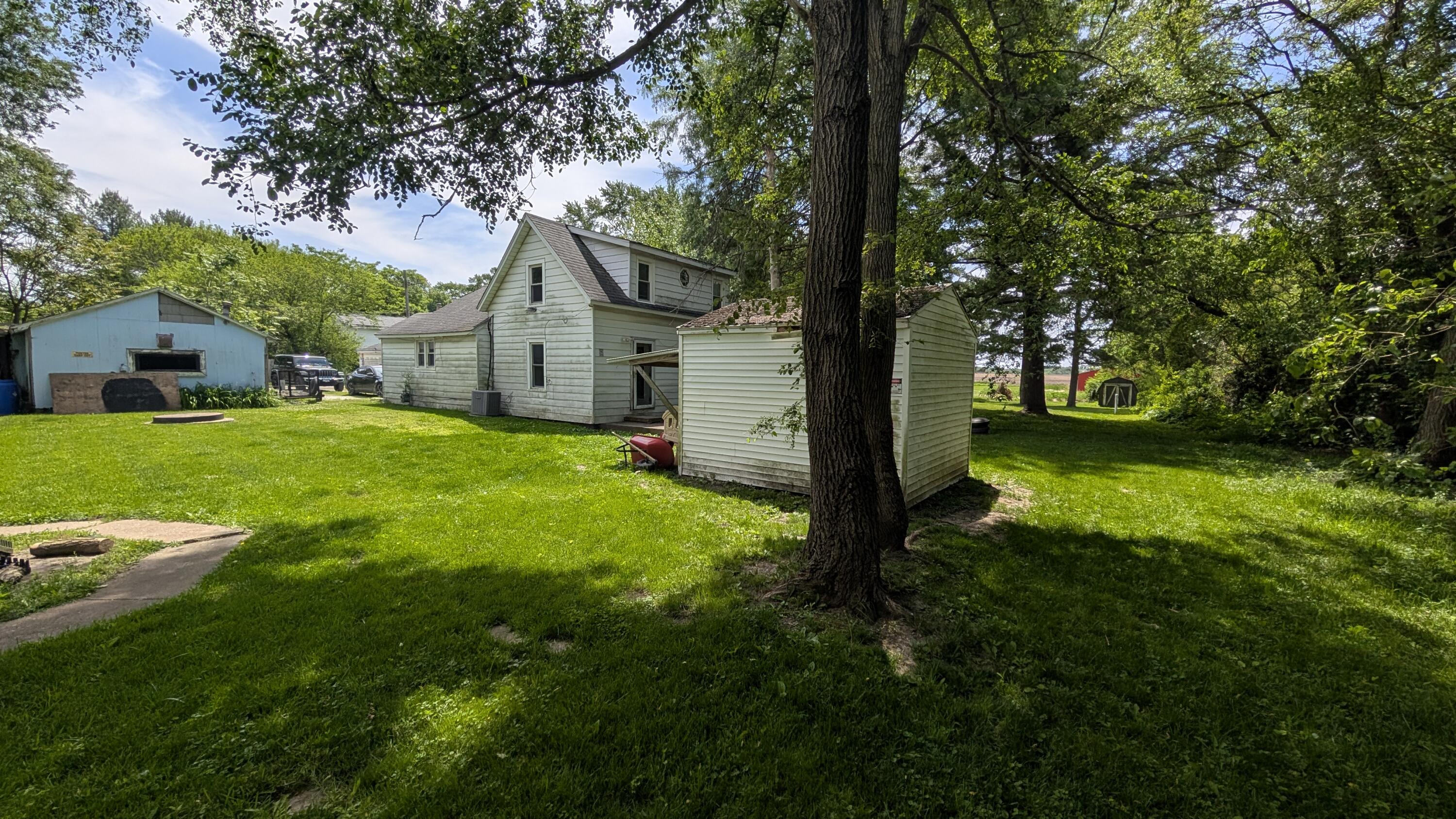 405 Maple Avenue, Wheeler, IN 46393; Image #2