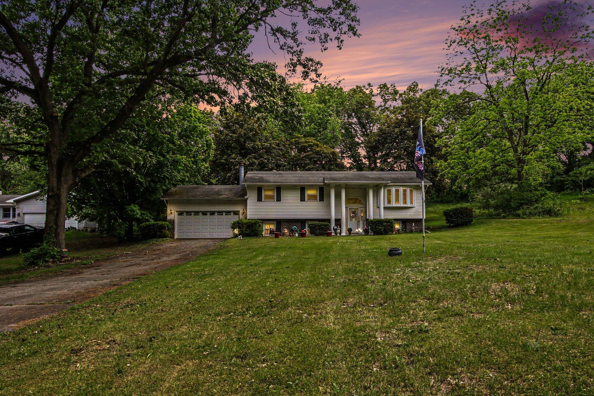 5606 W 300 N, La Porte, IN 46350; Image #2