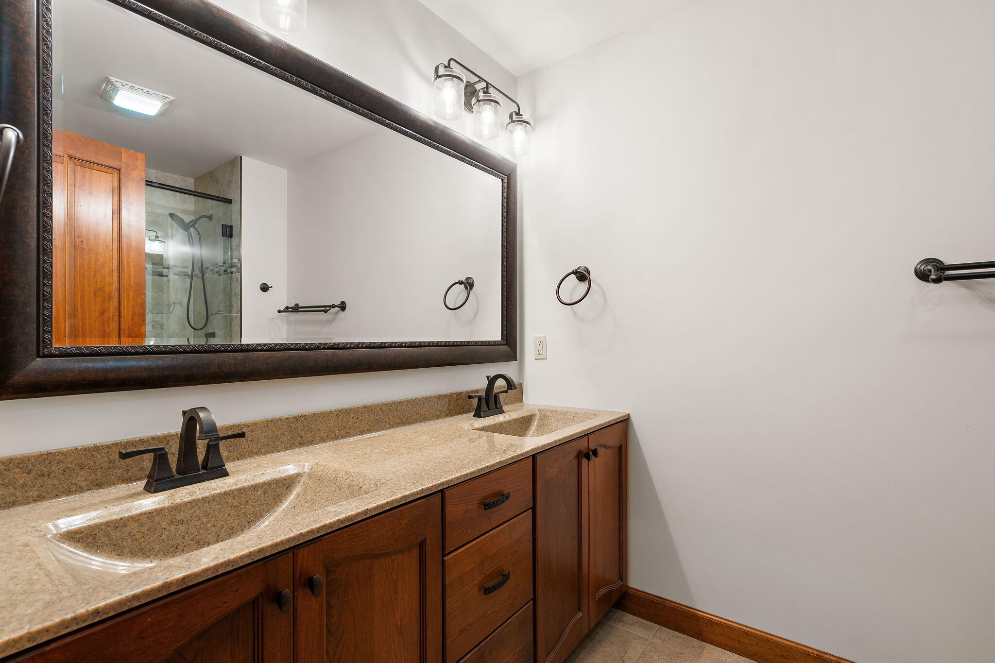 64 Nicholas Drive, Valparaiso, IN 46383; Image #41