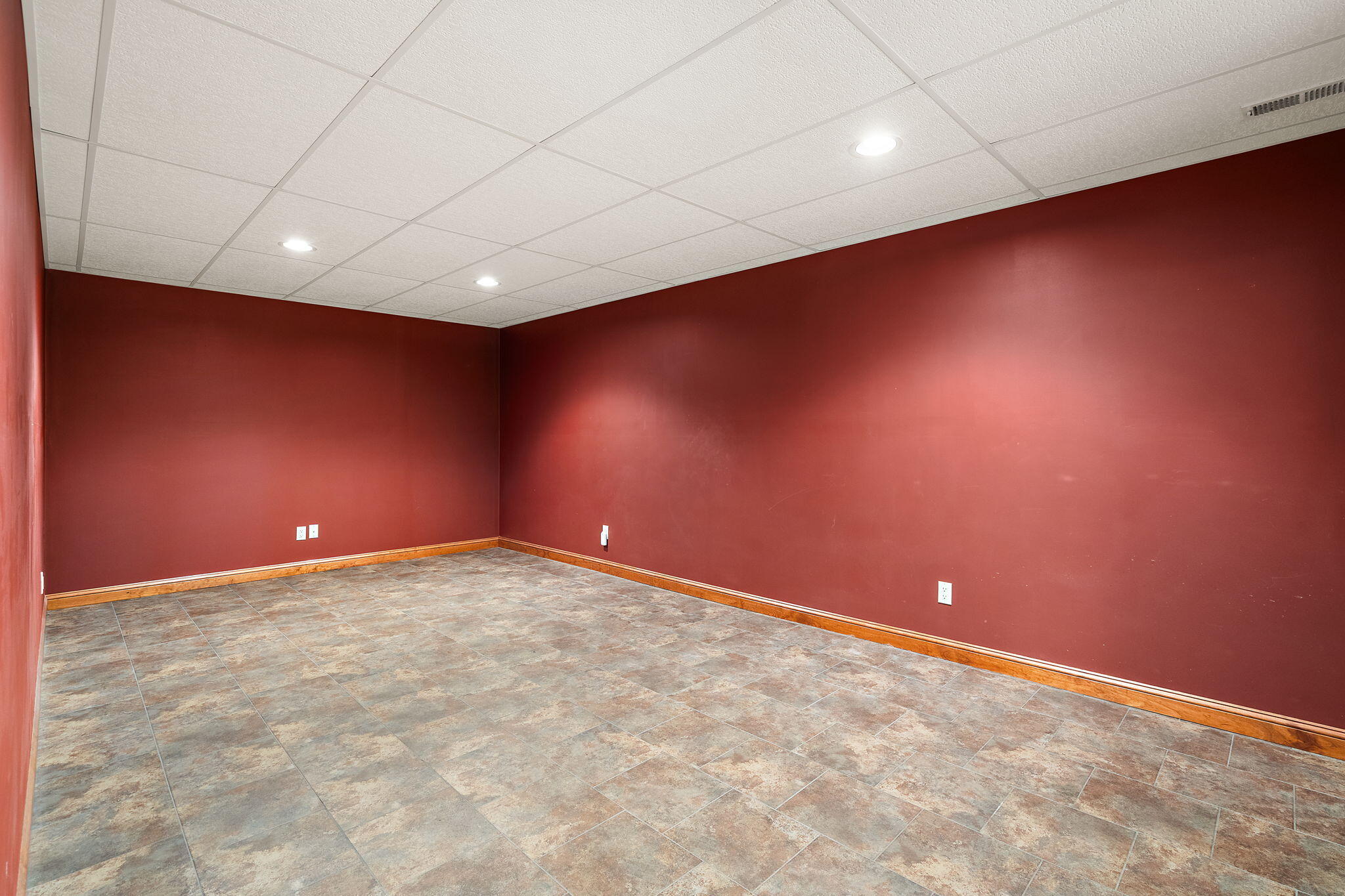 64 Nicholas Drive, Valparaiso, IN 46383; Image #56