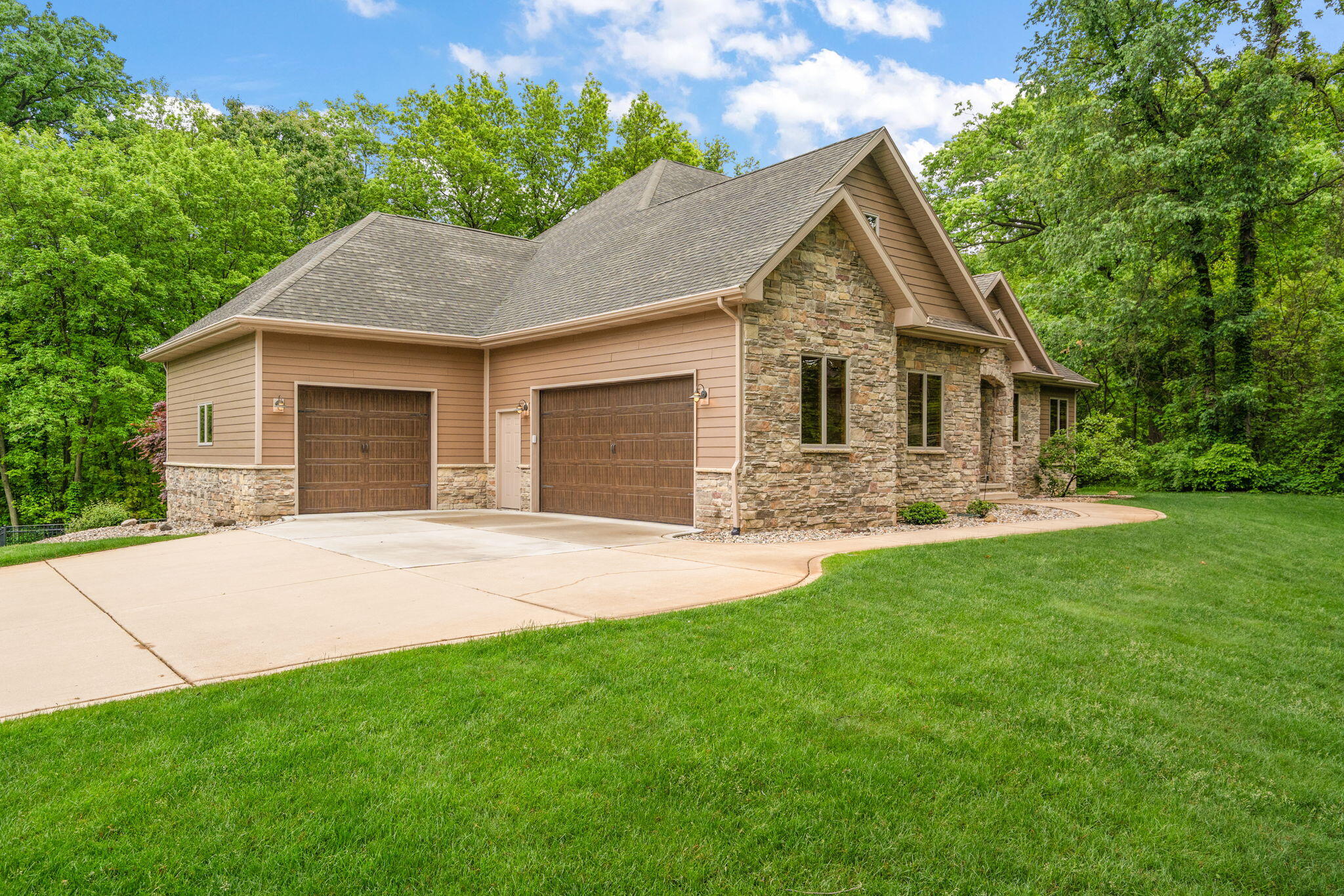 64 Nicholas Drive, Valparaiso, IN 46383; Image #70