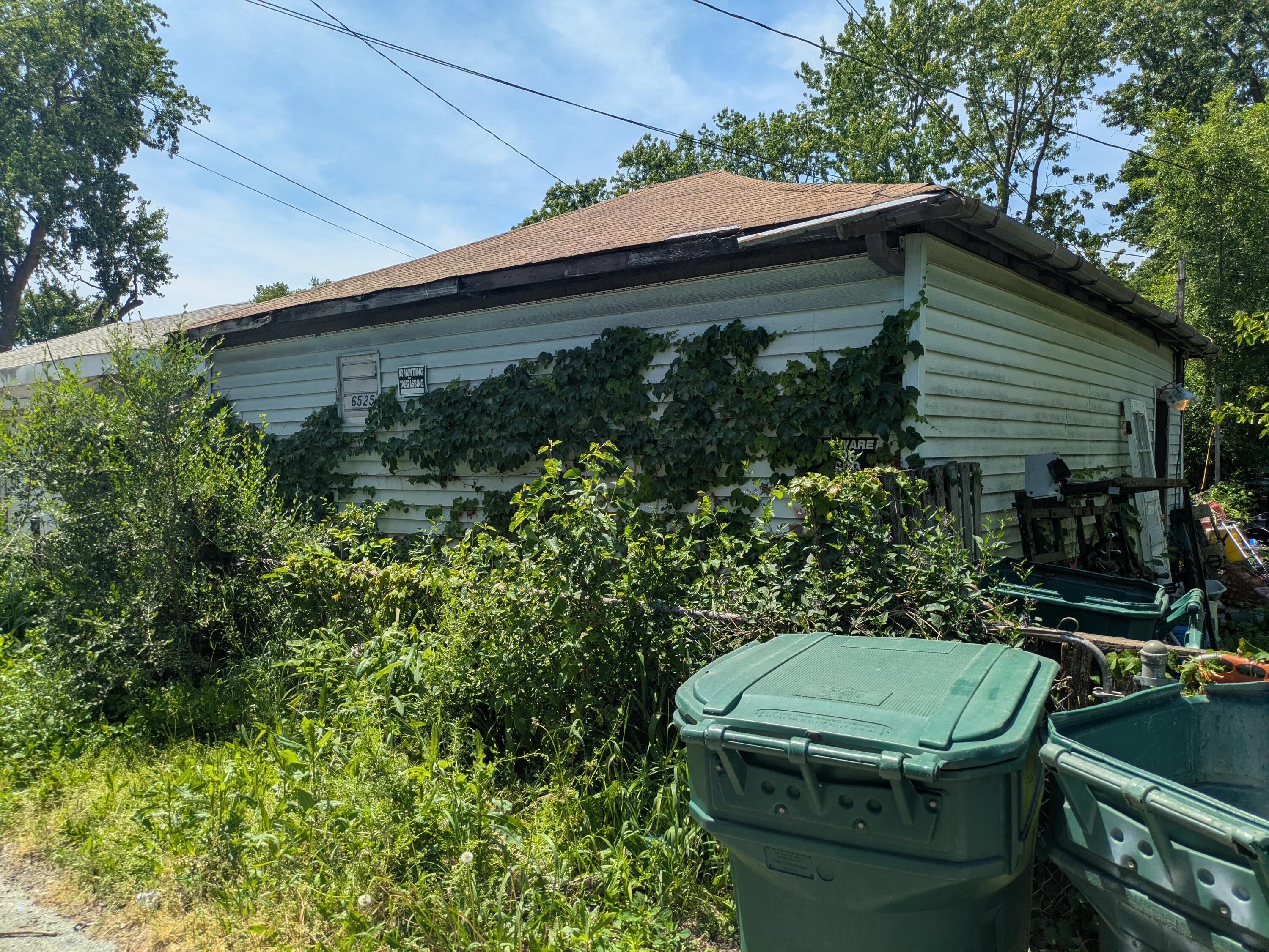6525 Delaware Avenue, Hammond, IN 46323; Image #5
