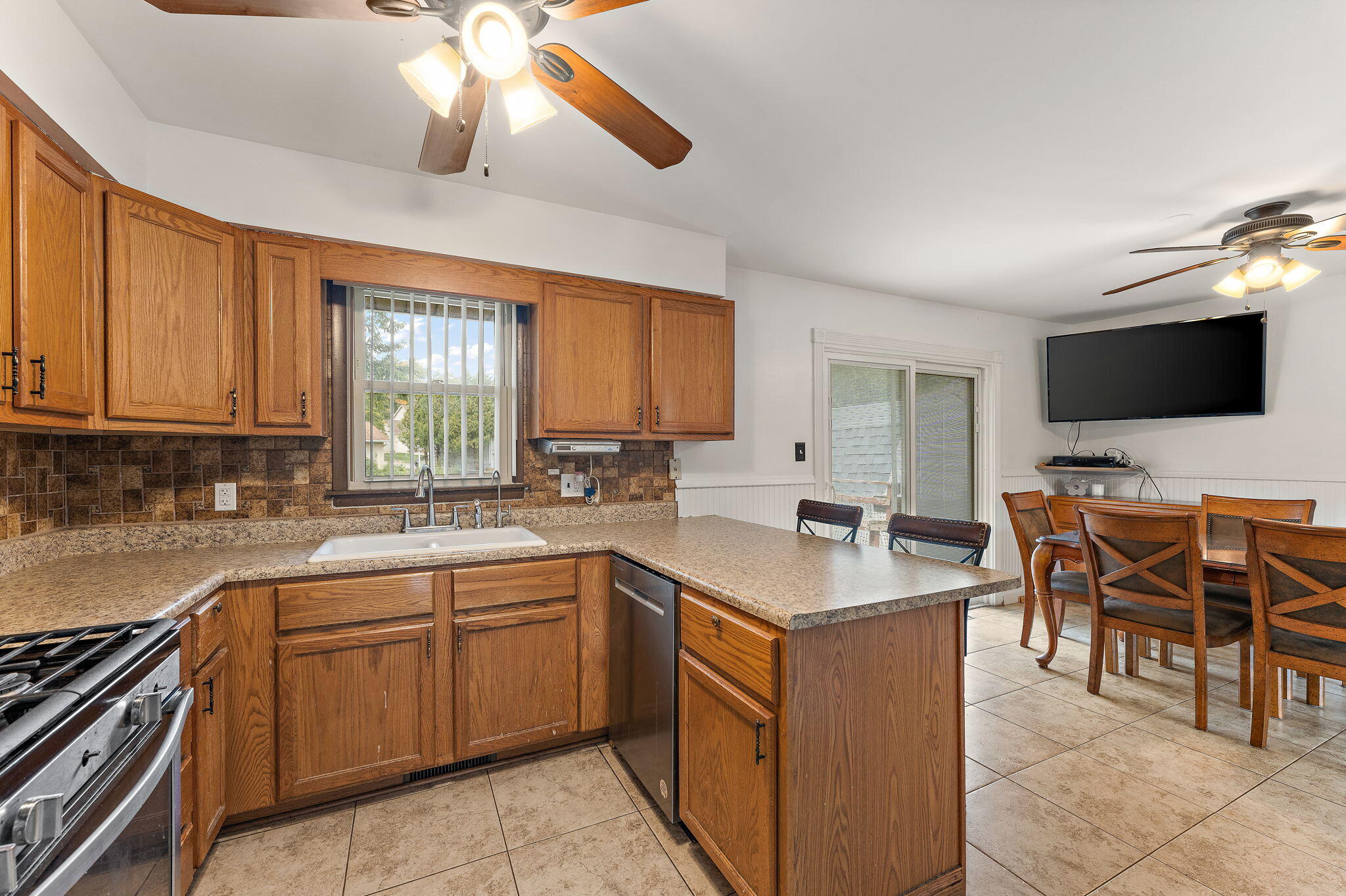 4076 Bush Hill Court, Crown Point, IN 46307; Image #5