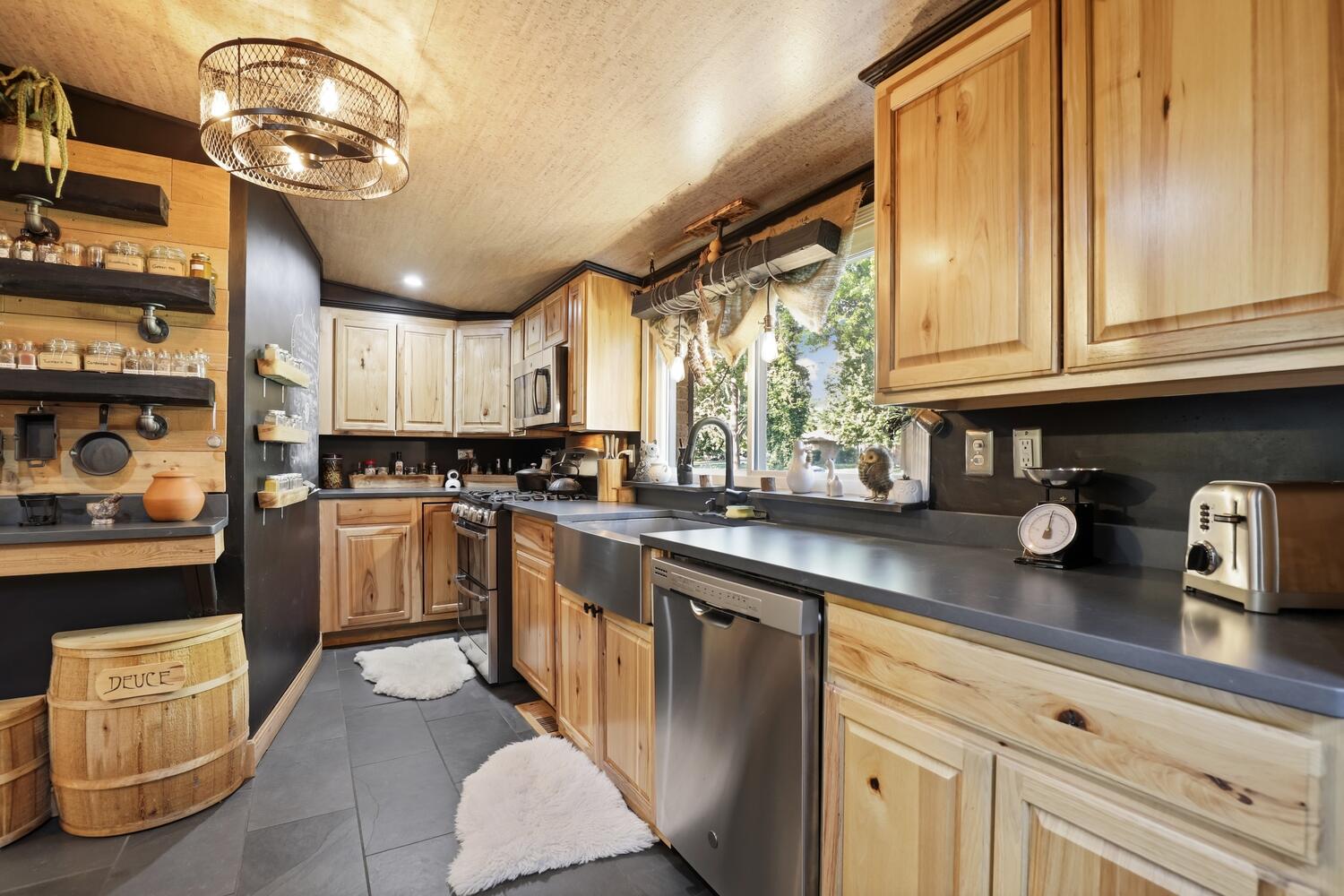 8119 Forest Avenue, Munster, IN 46321; Image #8