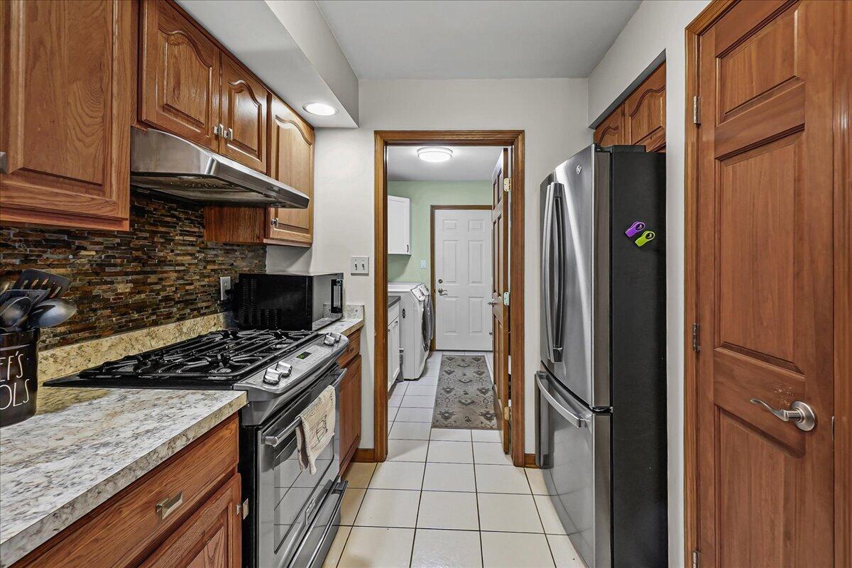 2823 100th Street, Highland, IN 46322; Image #12