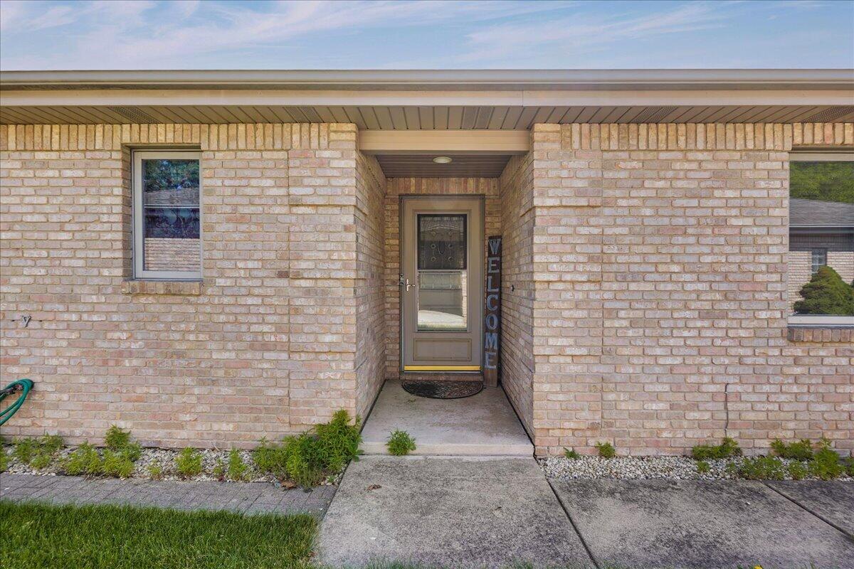 2823 100th Street, Highland, IN 46322; Image #4