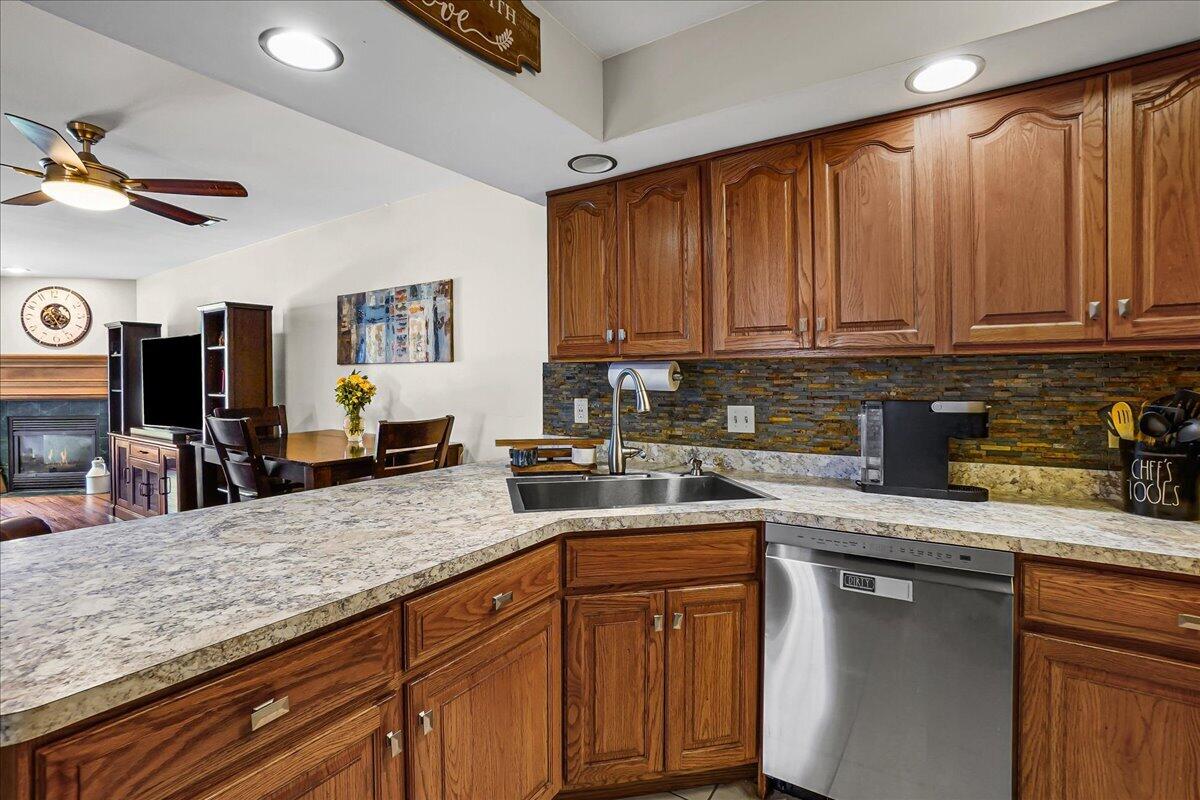 2823 100th Street, Highland, IN 46322; Image #9
