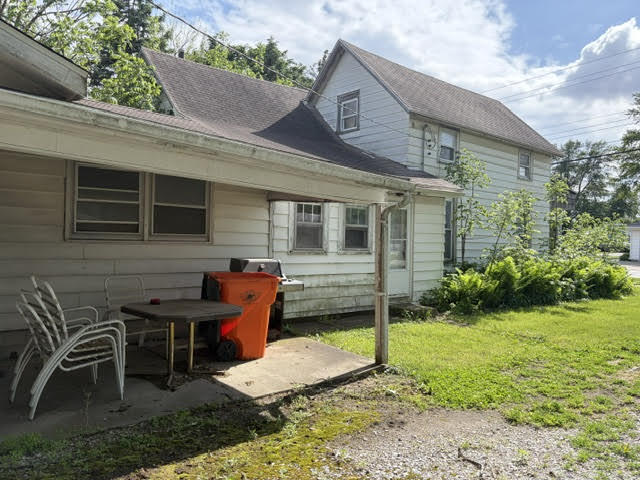 413 S Range Street, Wolcott, IN 47995; Image #2