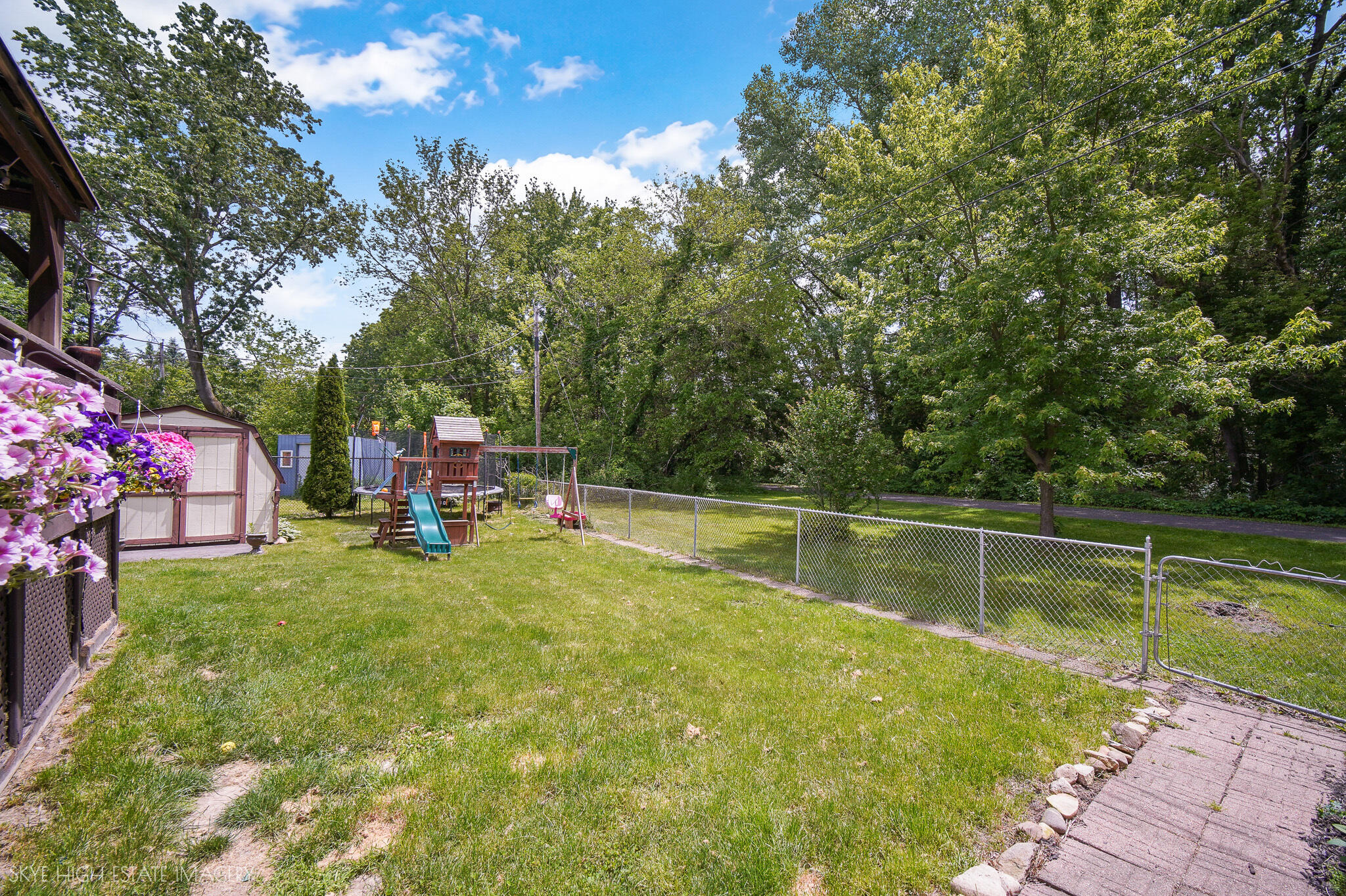 201 Brandt Place, Hobart, IN 46342; Image #21