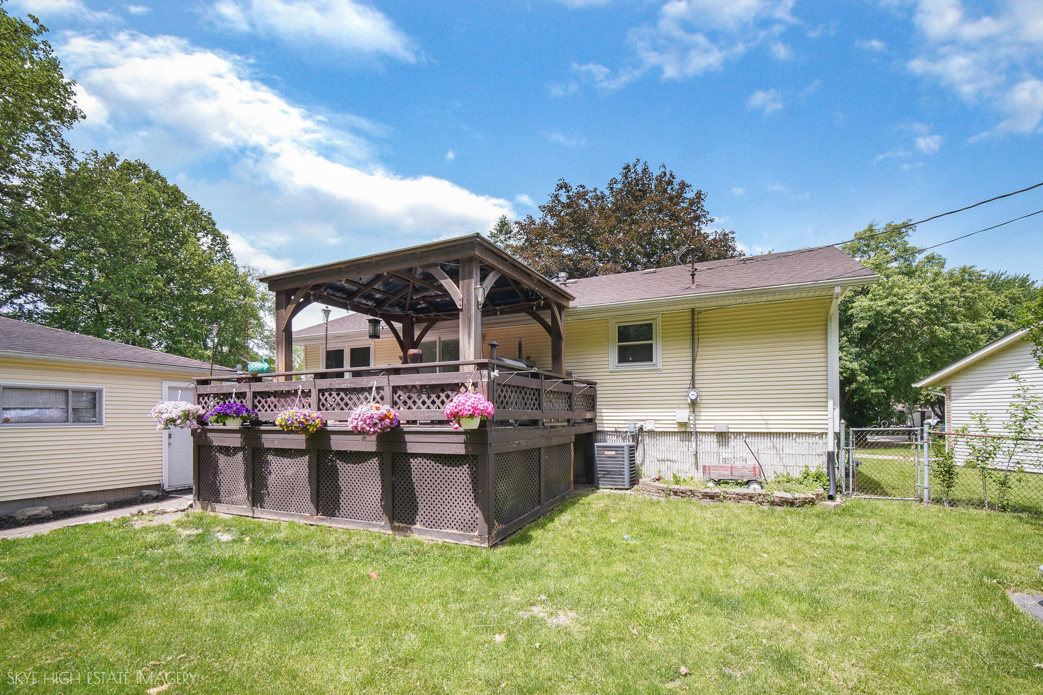 201 Brandt Place, Hobart, IN 46342; Image #23