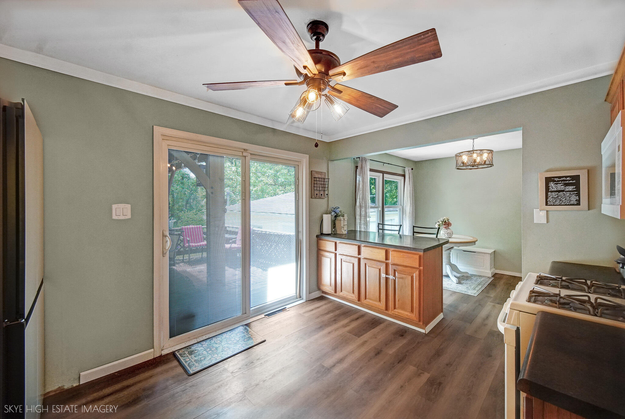 201 Brandt Place, Hobart, IN 46342; Image #9