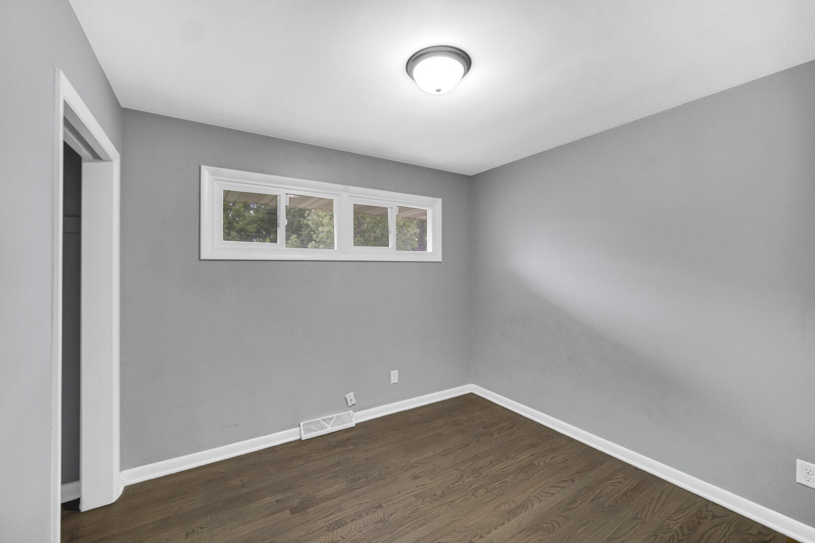 5309 Pierce Street, Merrillville, IN 46410; Image #12