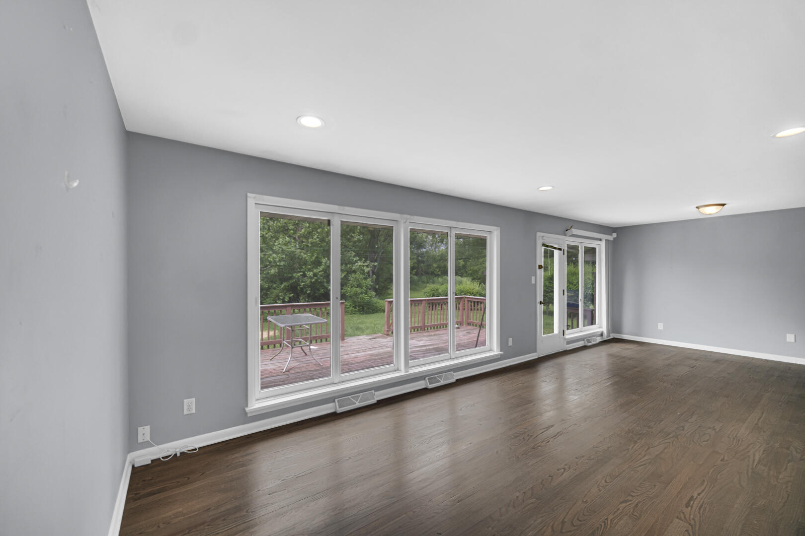 5309 Pierce Street, Merrillville, IN 46410; Image #2