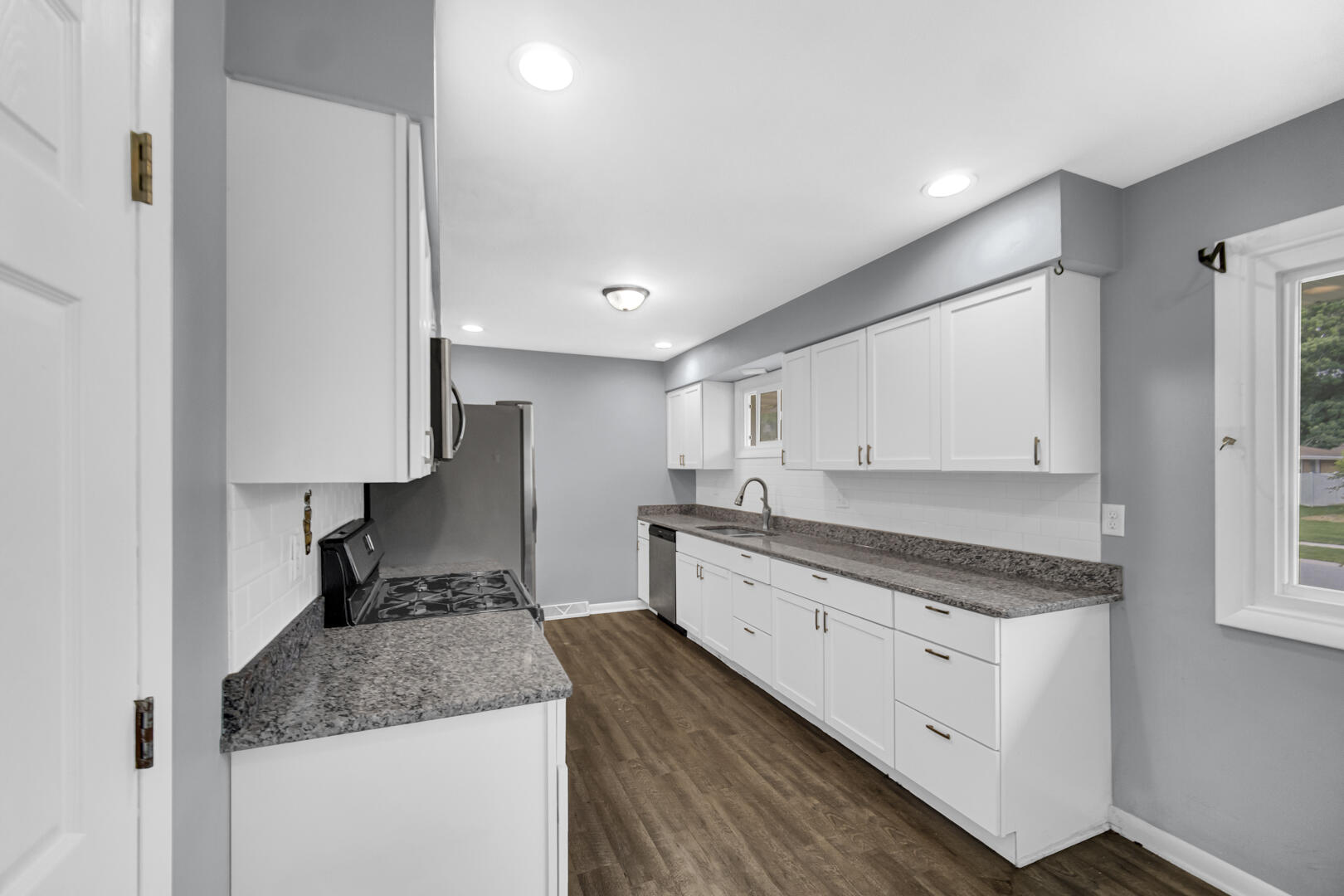 5309 Pierce Street, Merrillville, IN 46410; Image #6