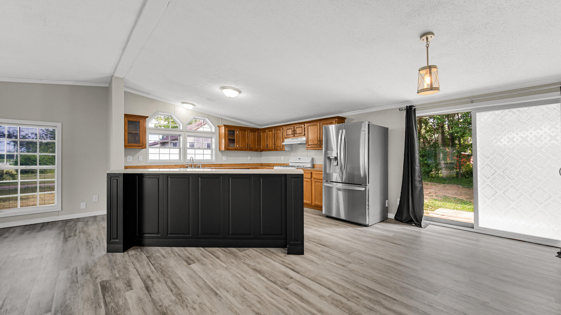 11983 N 330 E, Thayer, IN 46381; Image #7