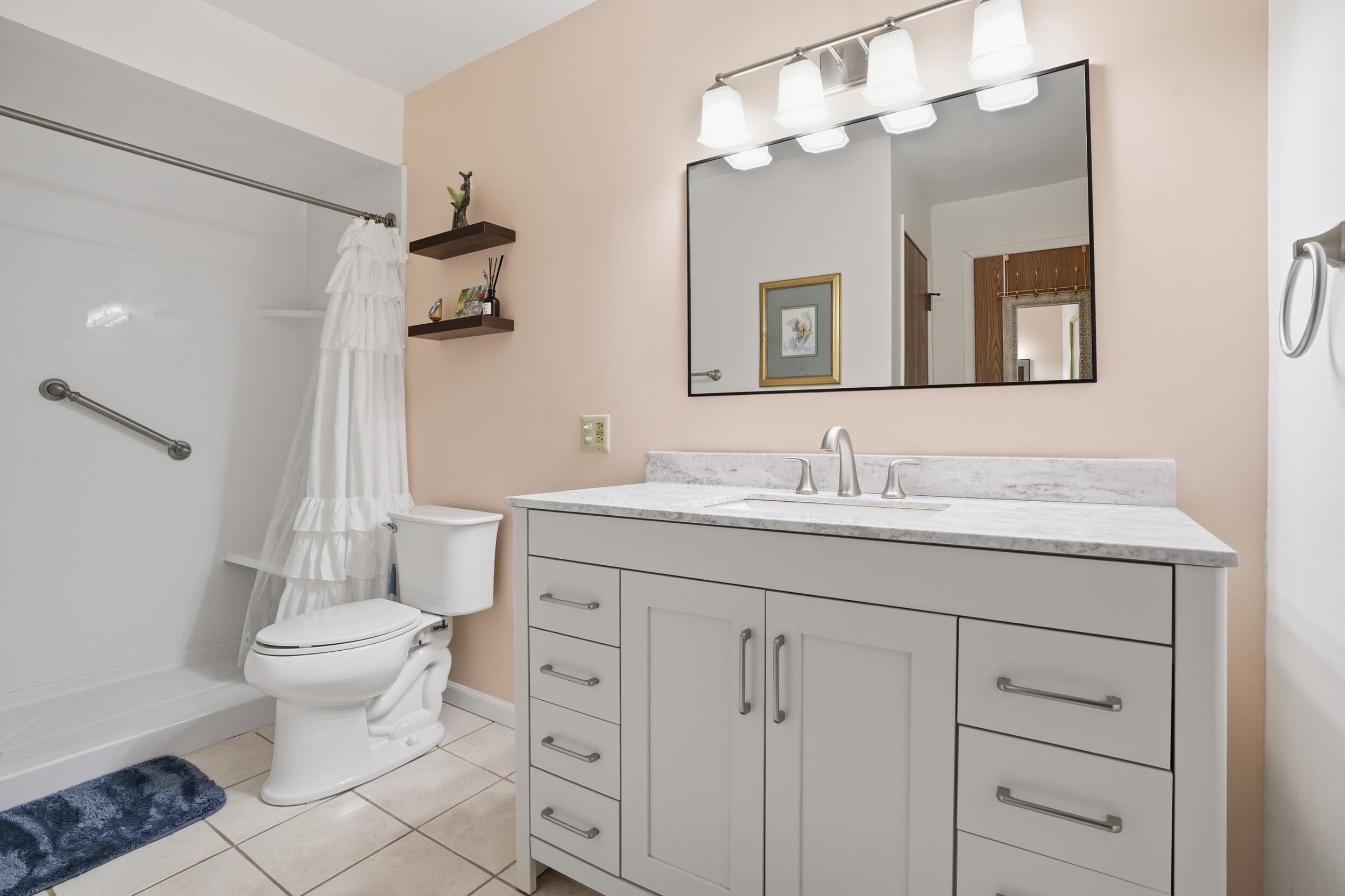 1725 Homan Drive, Schererville, IN #204, 46375; Image #12