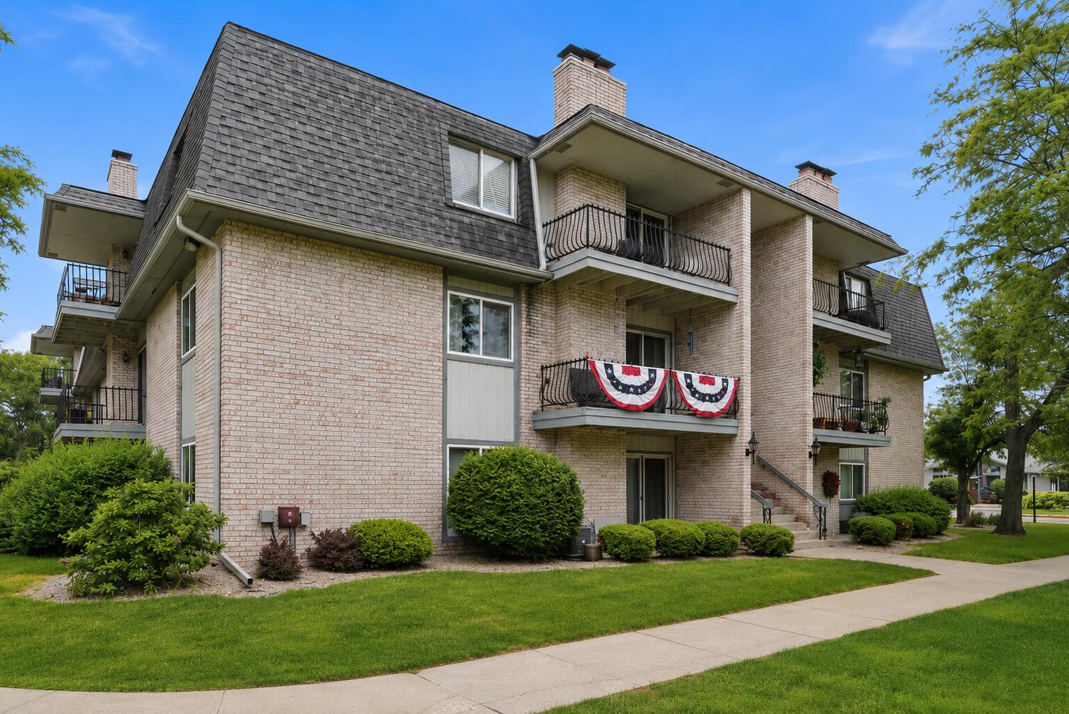 1725 Homan Drive, Schererville, IN #204, 46375; Image #2