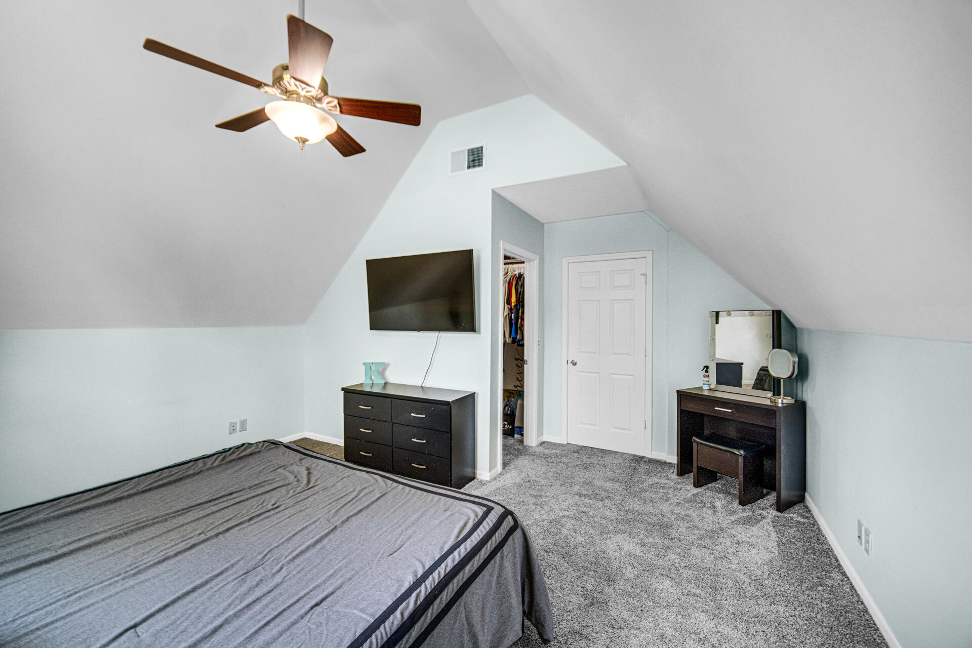 808 Lillian Street, Hobart, IN 46342; Image #10