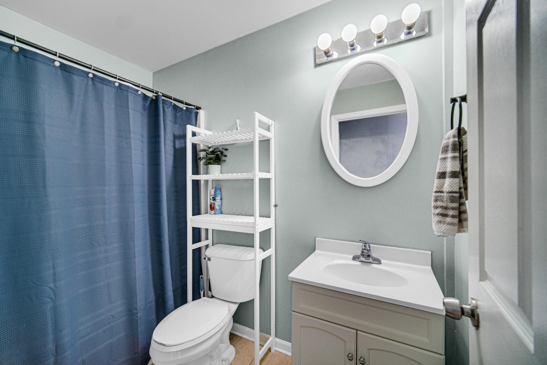 808 Lillian Street, Hobart, IN 46342; Image #14