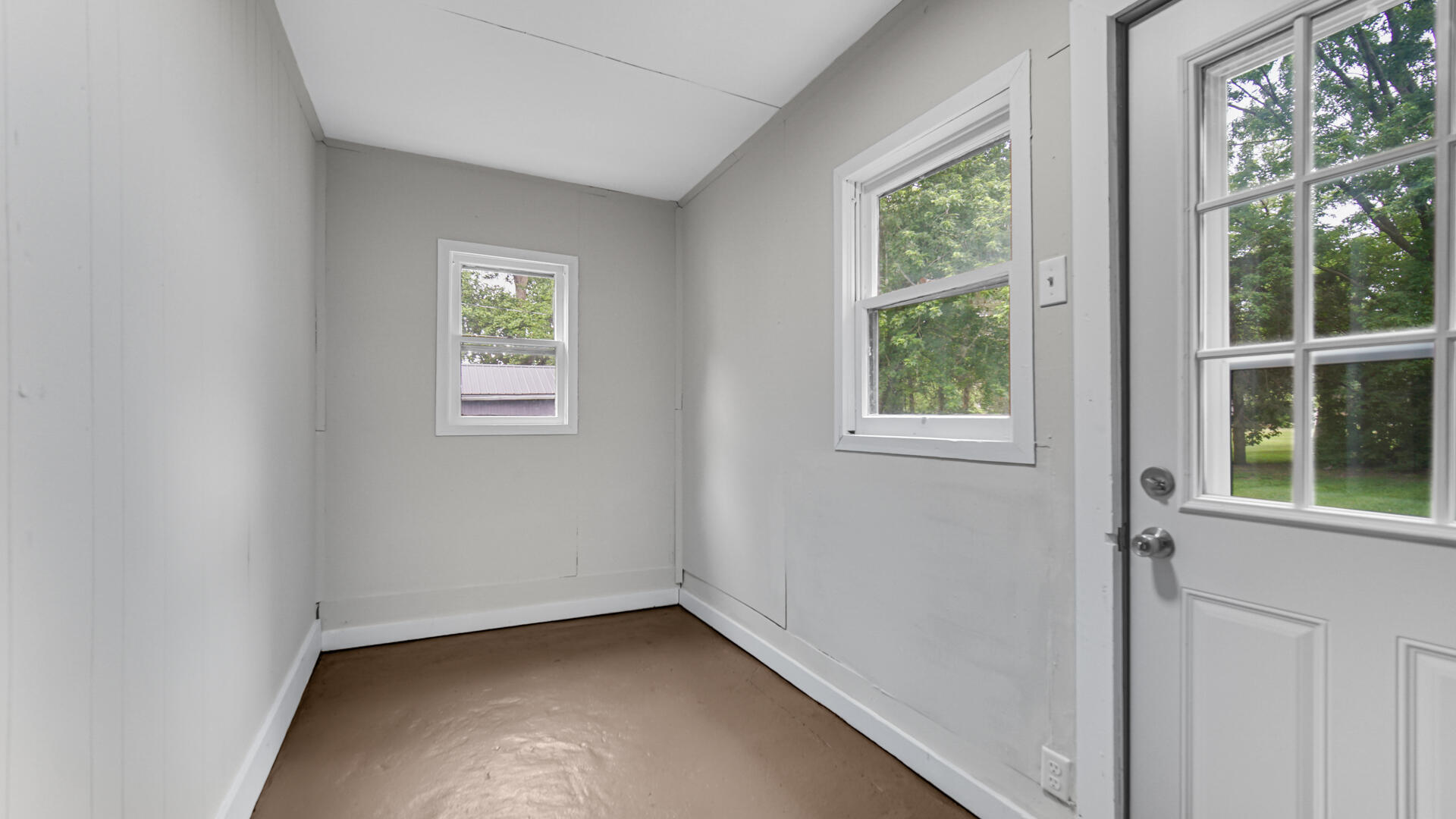 726 E Angelica Street, Rensselaer, IN 47978; Image #17