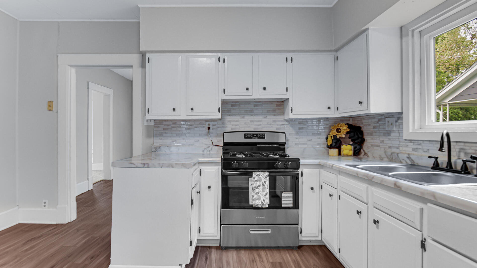 726 E Angelica Street, Rensselaer, IN 47978; Image #5