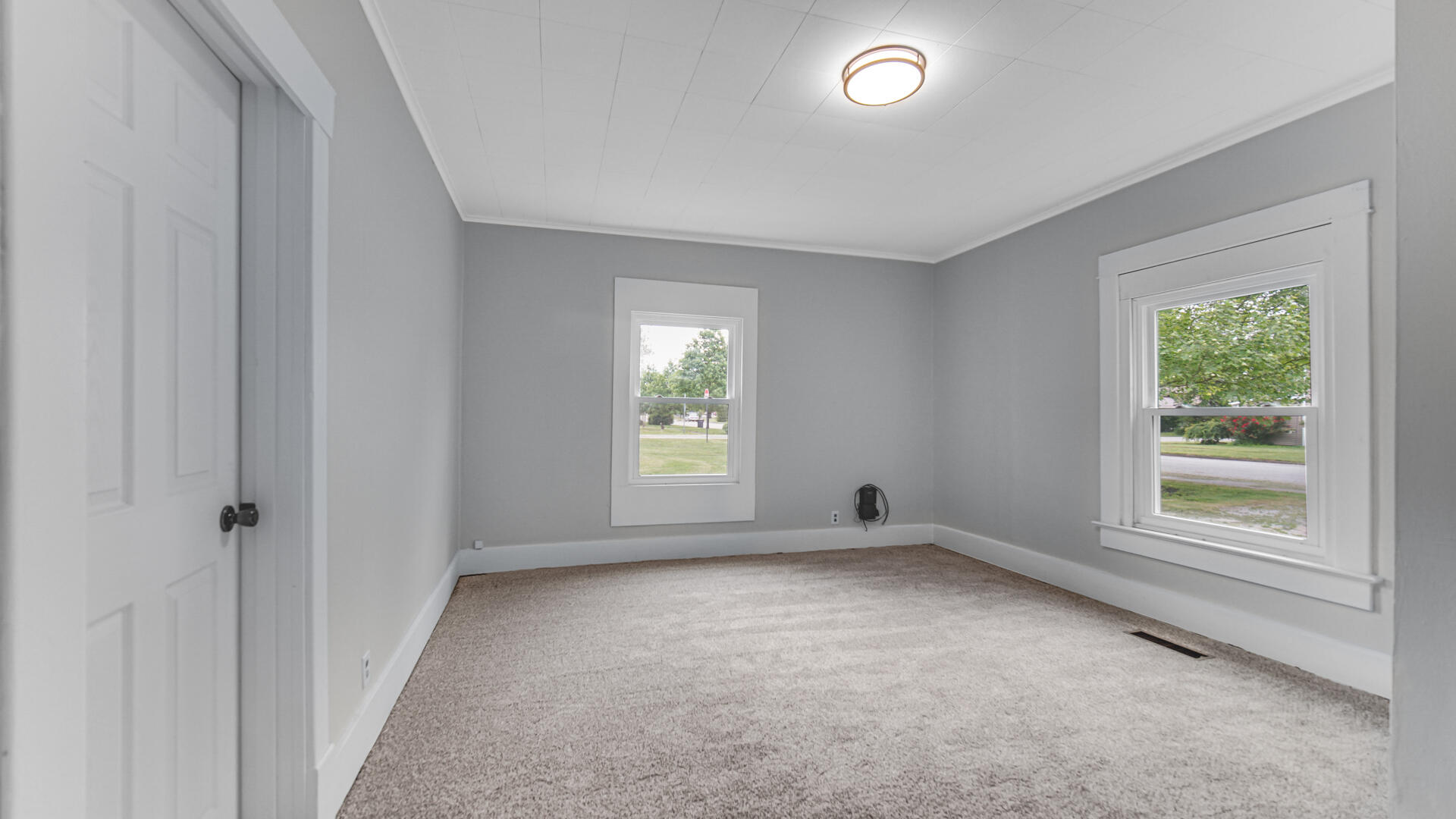 726 E Angelica Street, Rensselaer, IN 47978; Image #7