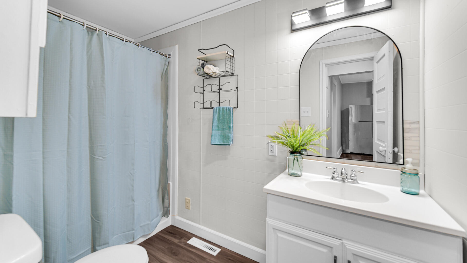 726 E Angelica Street, Rensselaer, IN 47978; Image #9