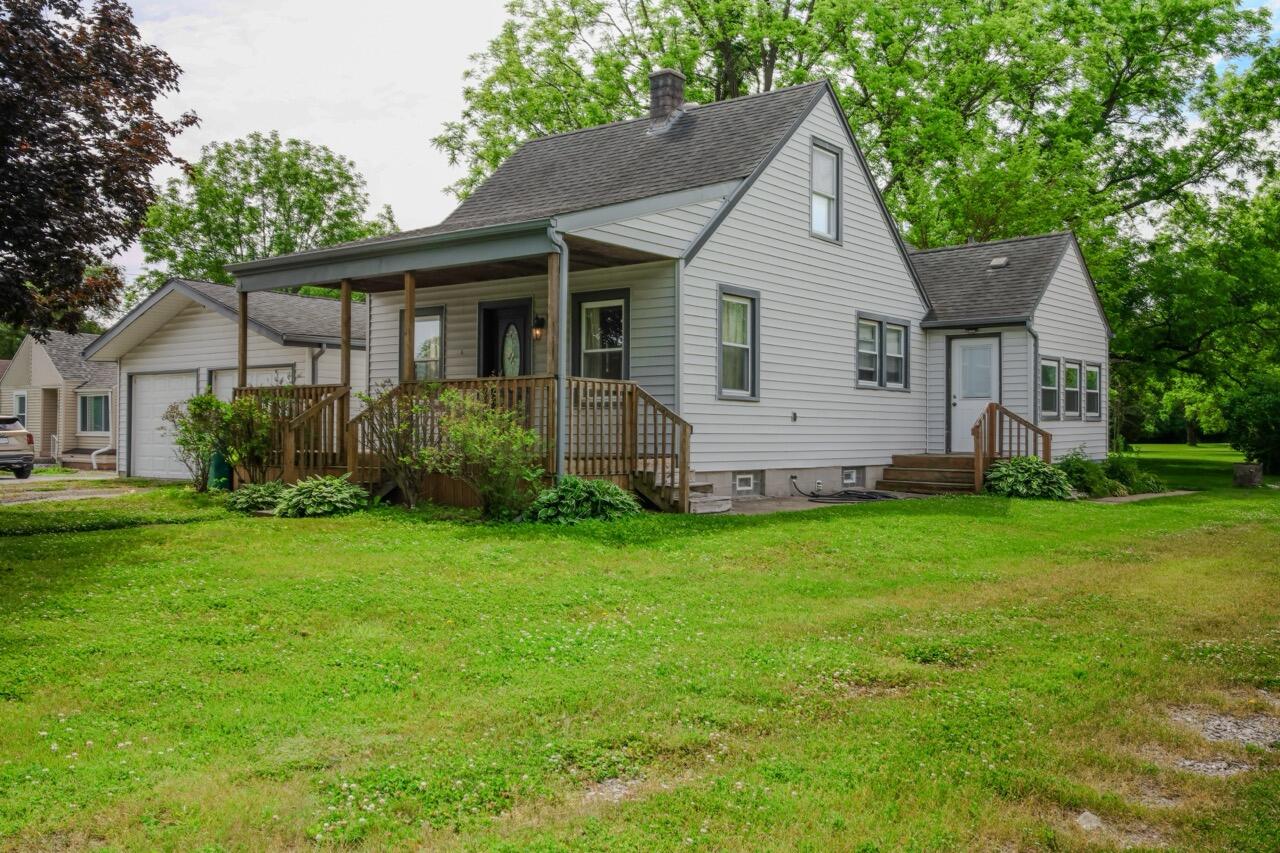 751 W 73rd Avenue, Merrillville, IN 46410; Image #2