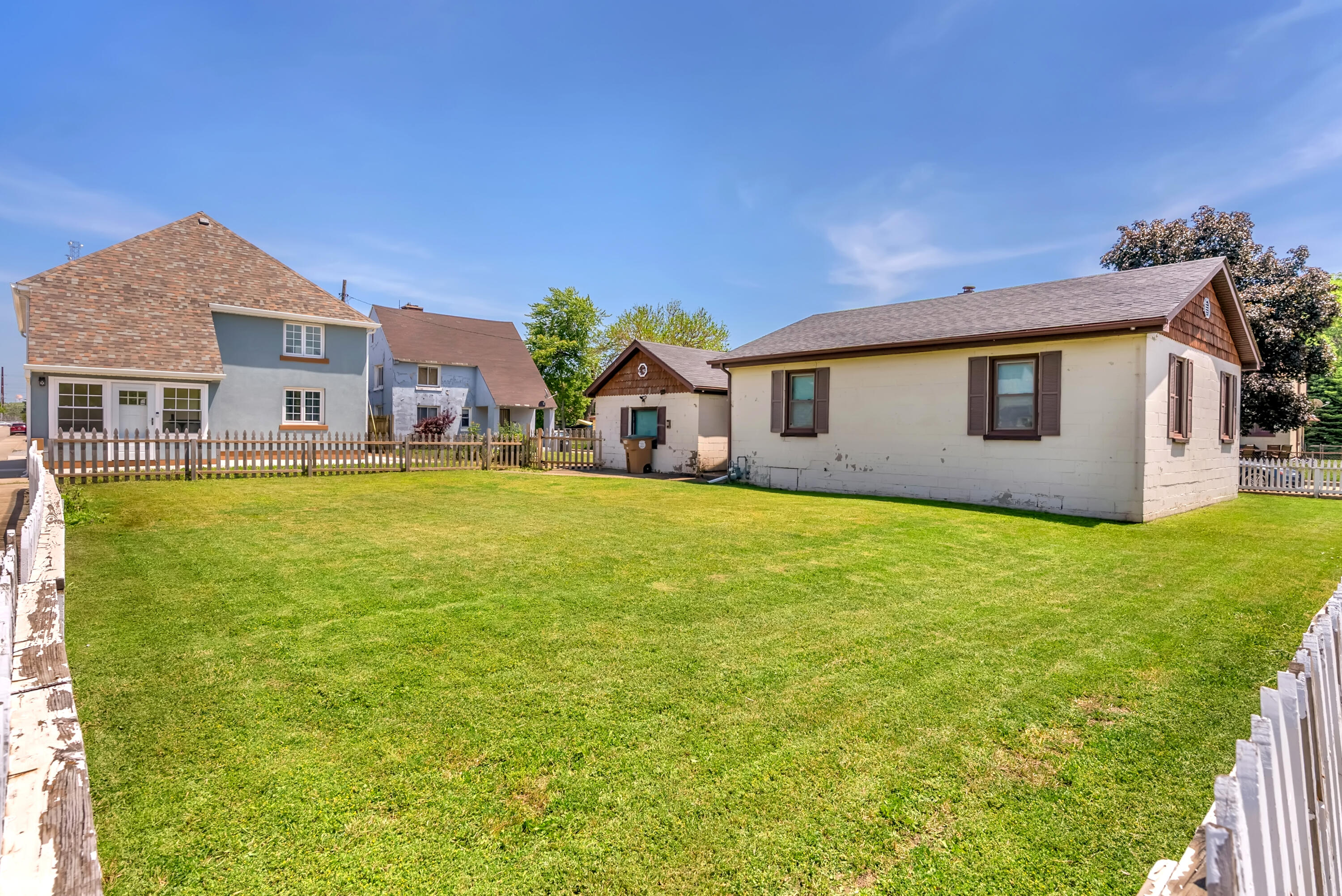 402 Liberty Street, East Chicago, IN 46312; Image #10