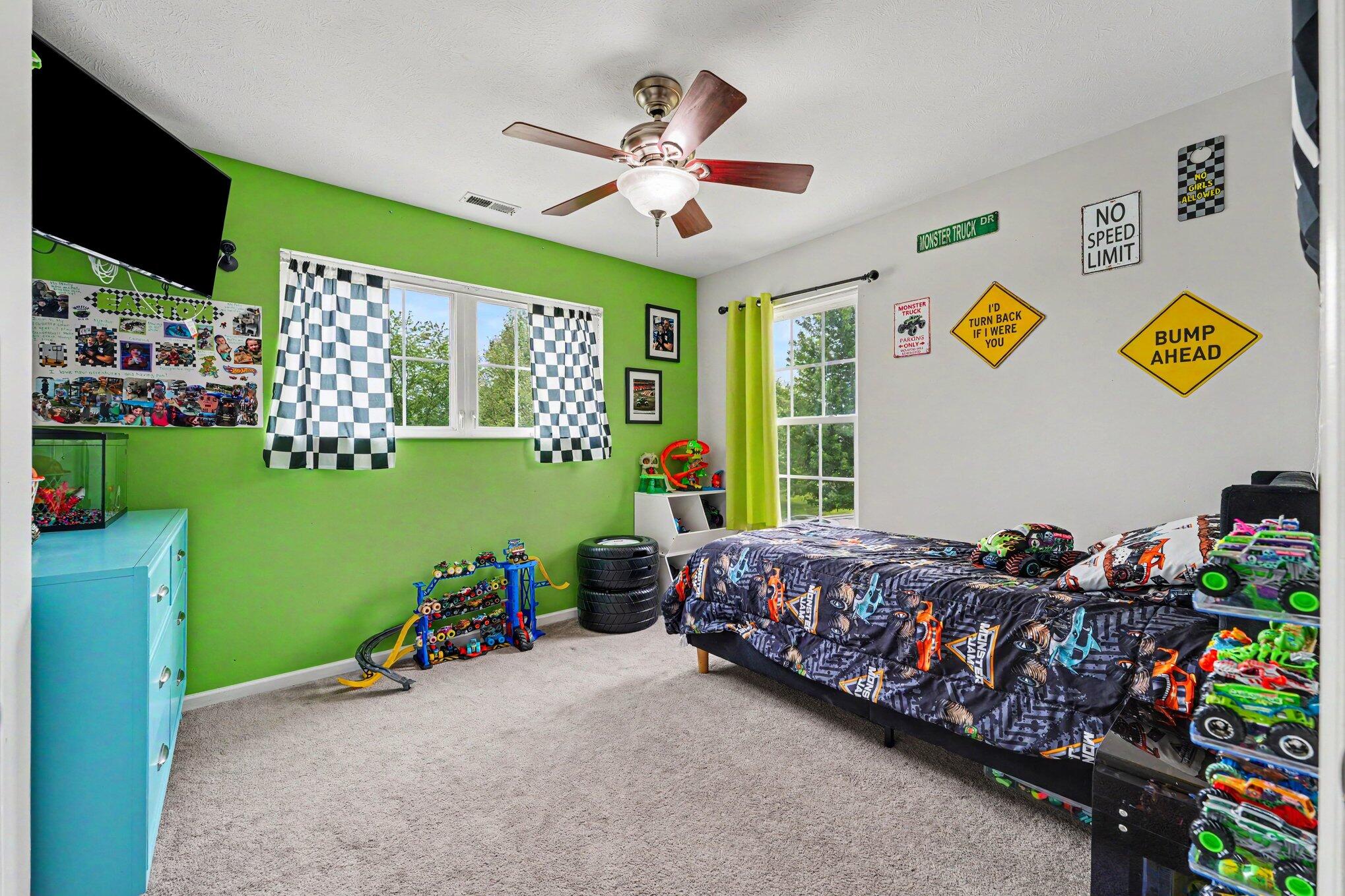 1774 Danvers Parkway, Valparaiso, IN 46385; Image #15