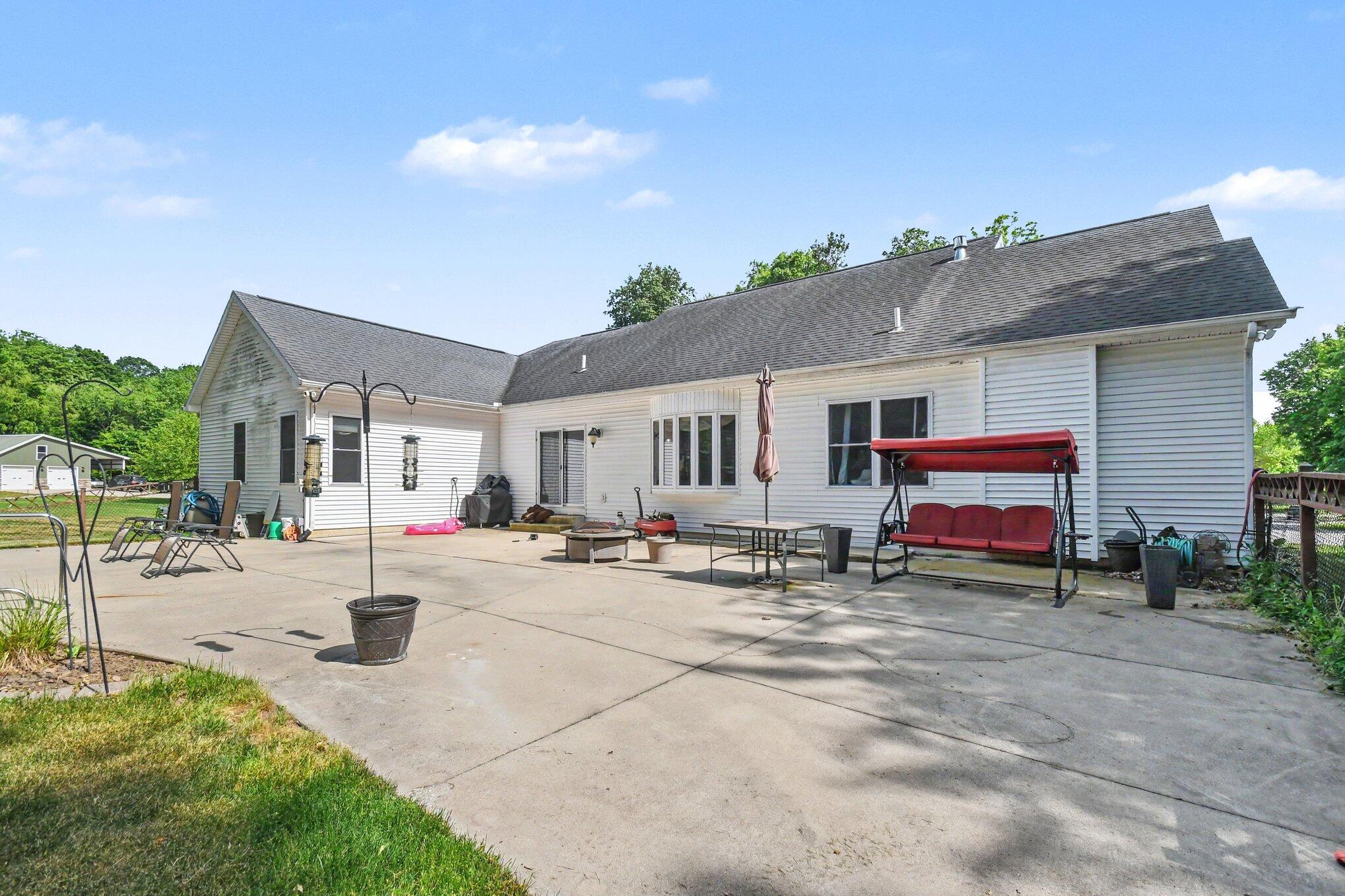 55220 Sundance Drive, New Carlisle, IN 46552; Image #4