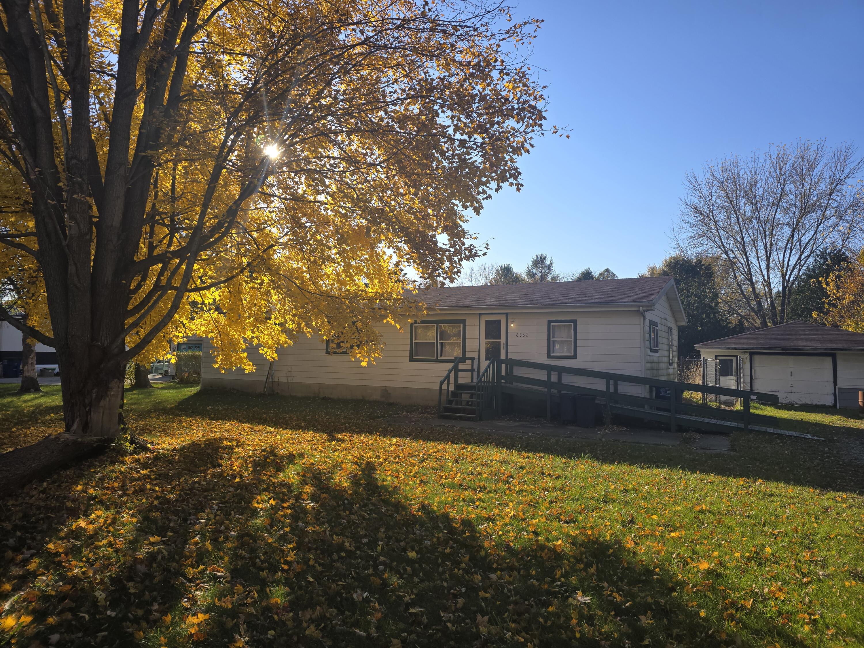 6862 NE Suburban Drive, Michigan City, IN 46360; Image #12