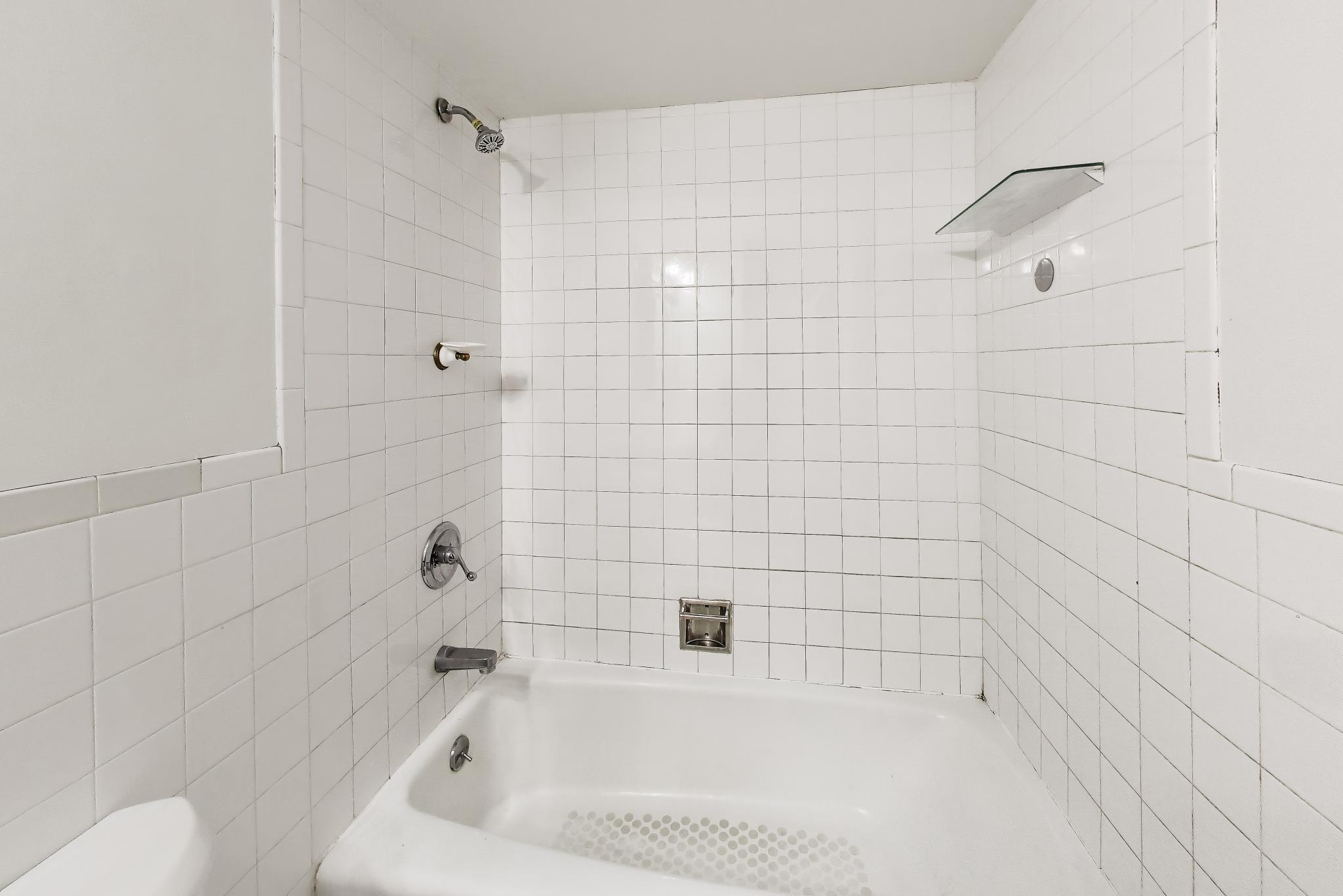 1662 Ivy Court, Schererville, IN 46375; Image #19