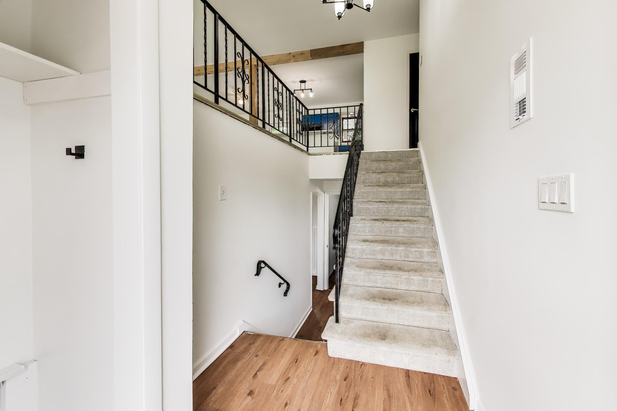 1662 Ivy Court, Schererville, IN 46375; Image #4