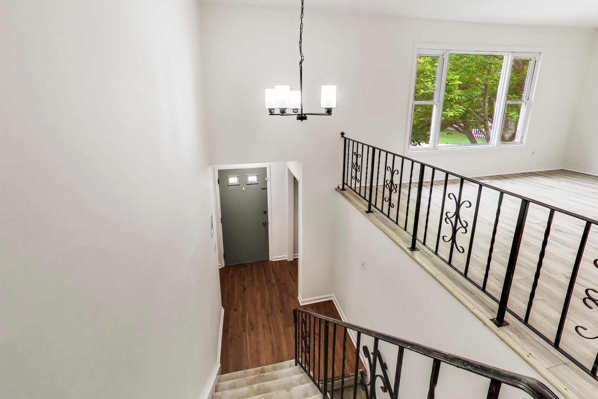 1662 Ivy Court, Schererville, IN 46375; Image #5
