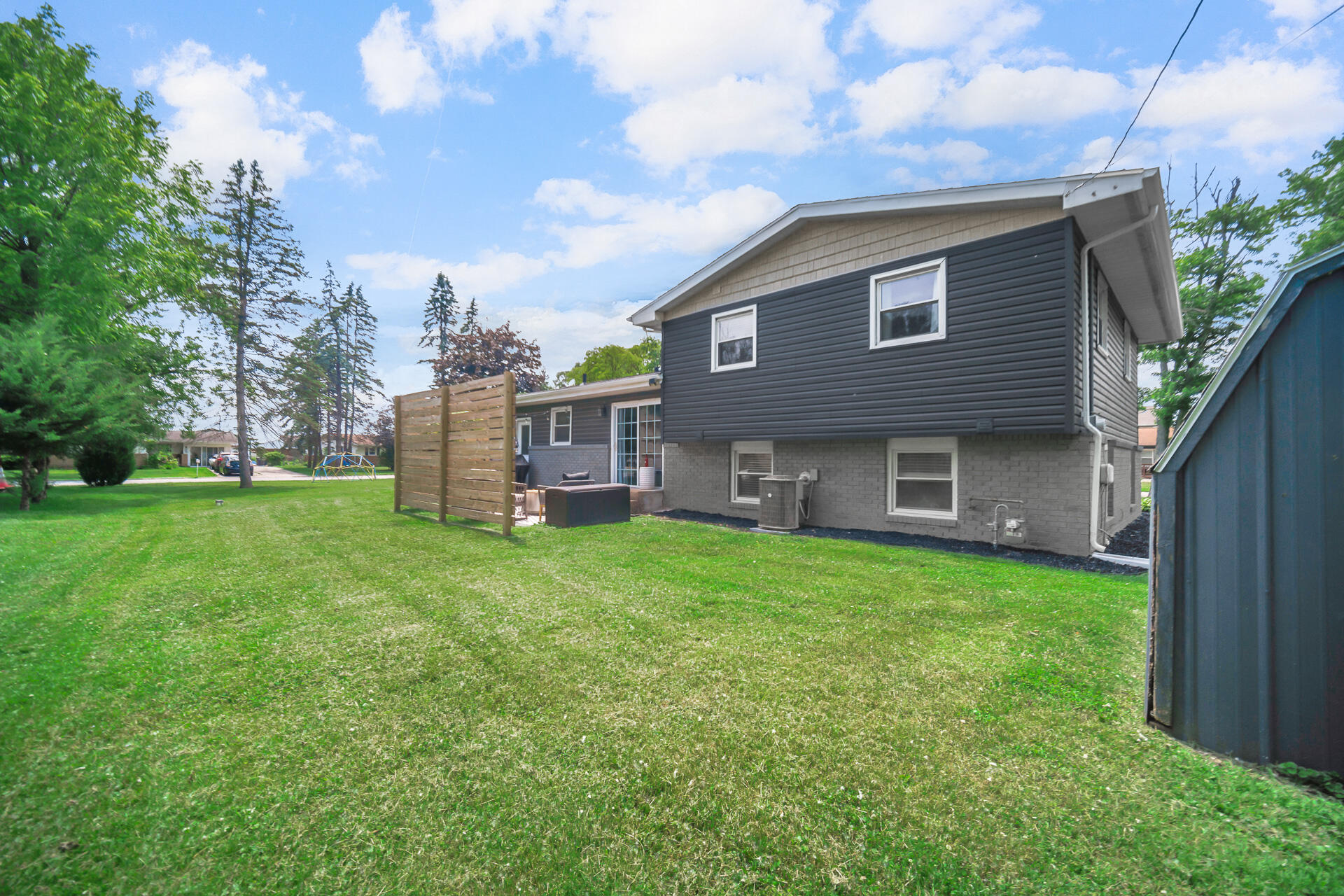 9 Hickory Drive, Hobart, IN 46342; Image #19