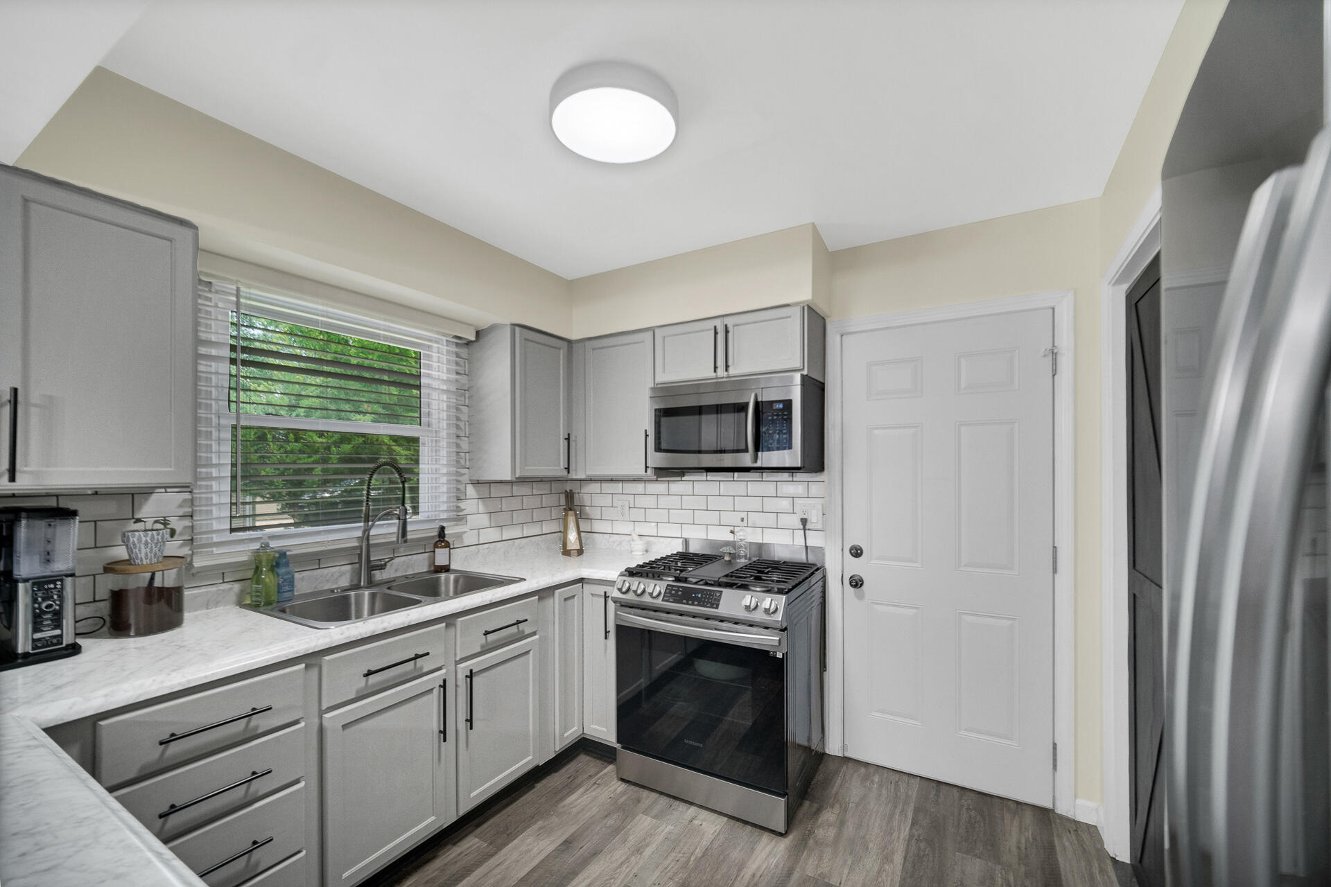 9 Hickory Drive, Hobart, IN 46342; Image #8