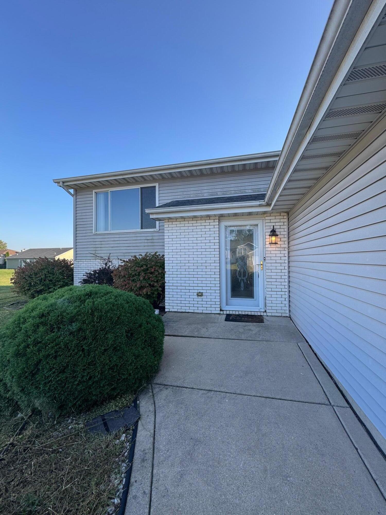 3023 W 63rd Lane, Merrillville, IN 46410; Image #3